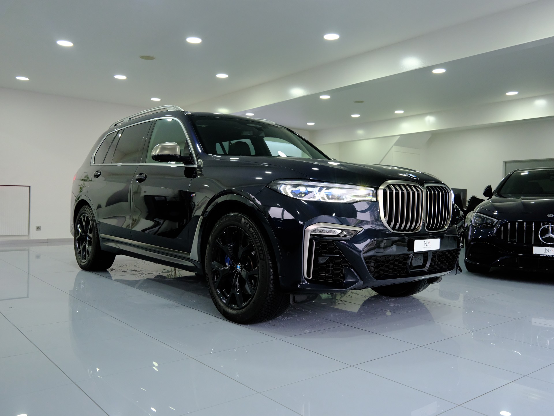 BMW X7 xDrive M50d Steptronic-image-1