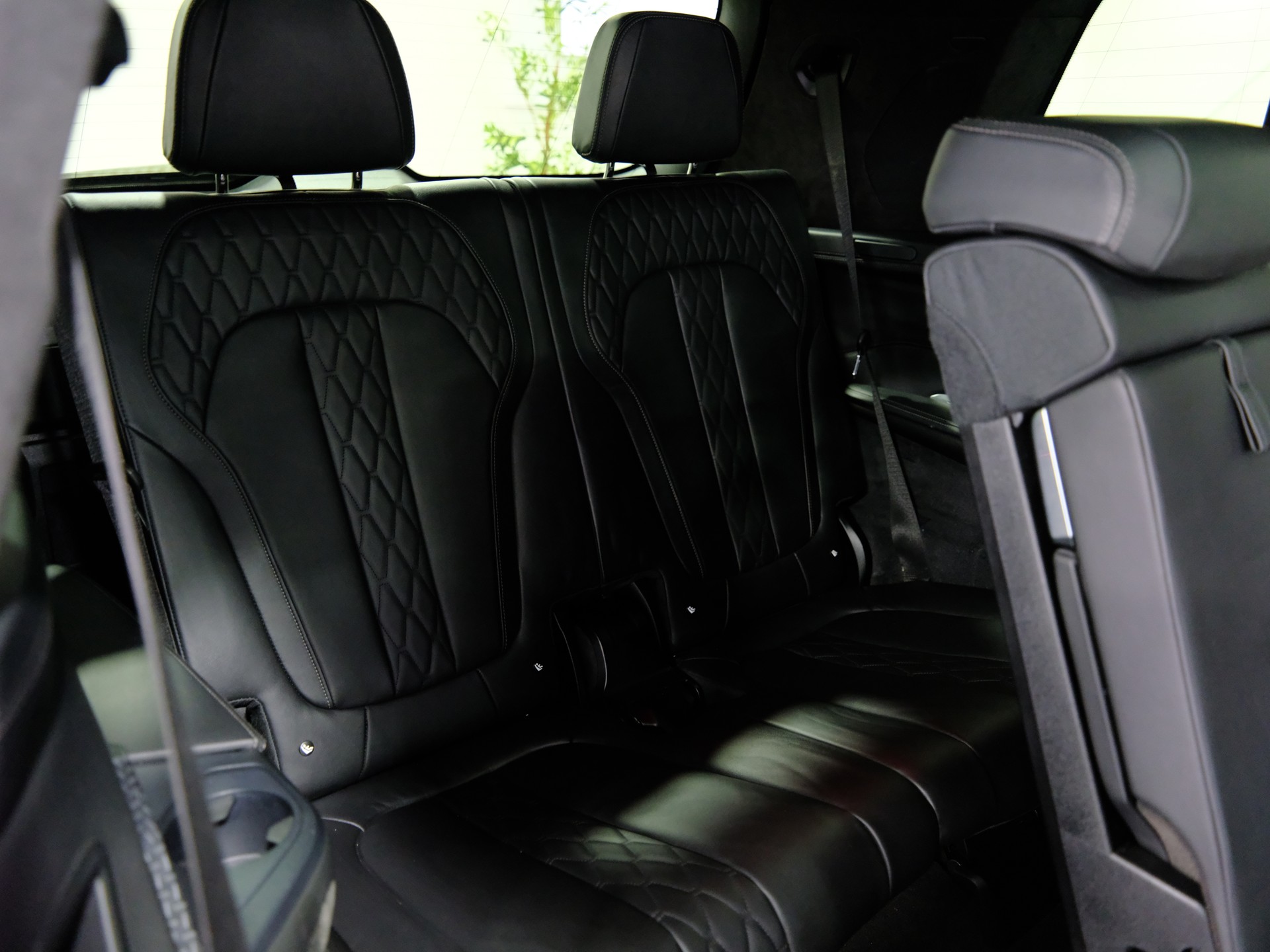 BMW X7 xDrive M50d Steptronic-image-16
