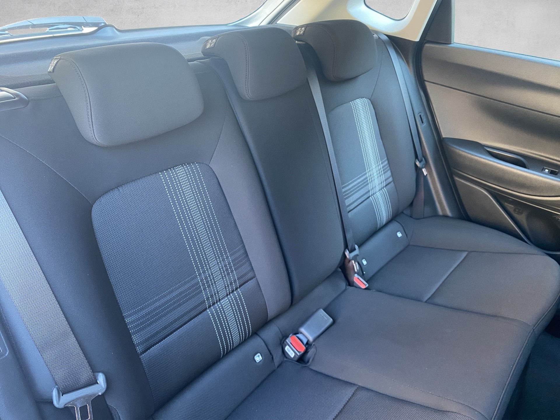 HYUNDAI i20 1.0 T-GDi Comfort DCT-image-17