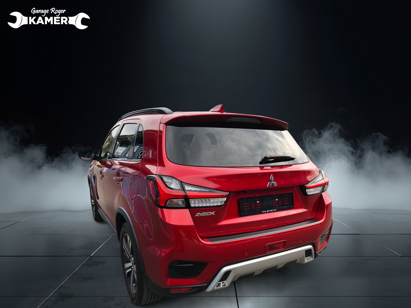 MITSUBISHI ASX 2.0 Diamond 4WD Automat-showroom-element-3