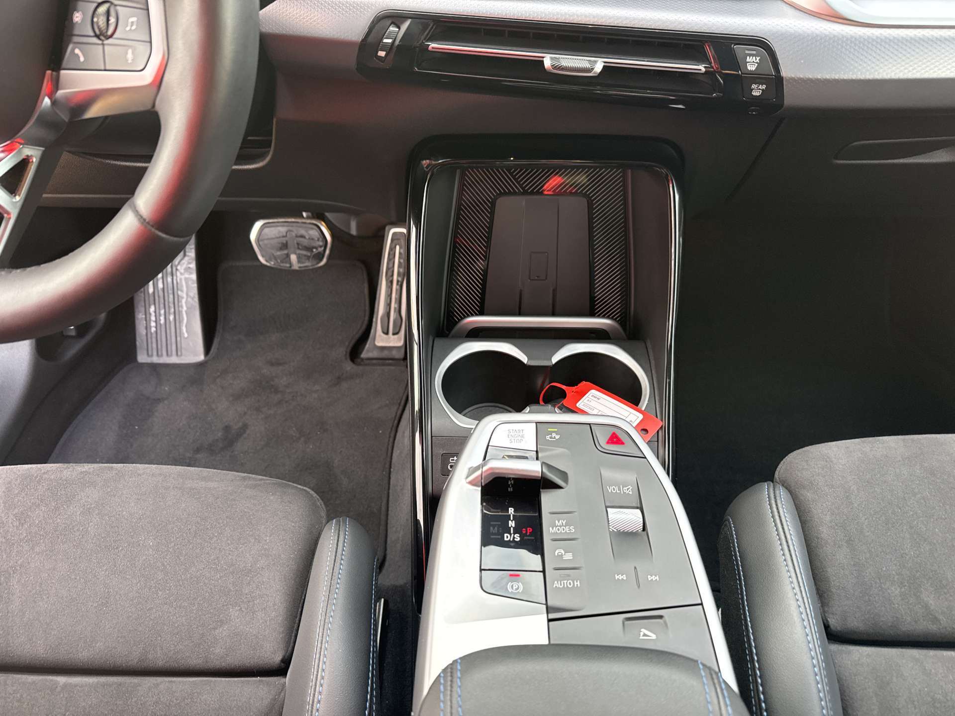 BMW X1 xDrive 20d 48V M Sport Automat-image-10