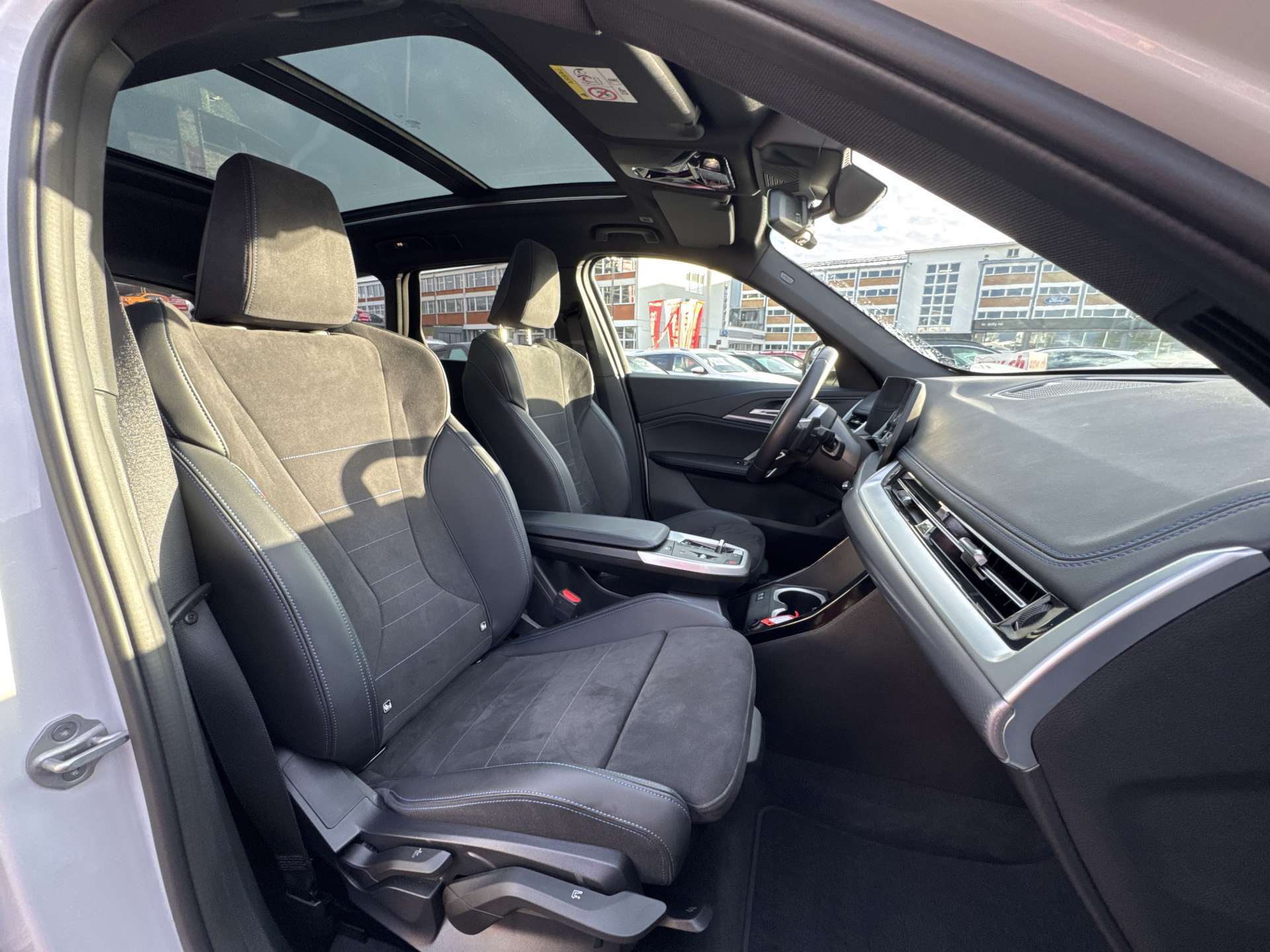 BMW X1 xDrive 20d 48V M Sport Automat-image-11