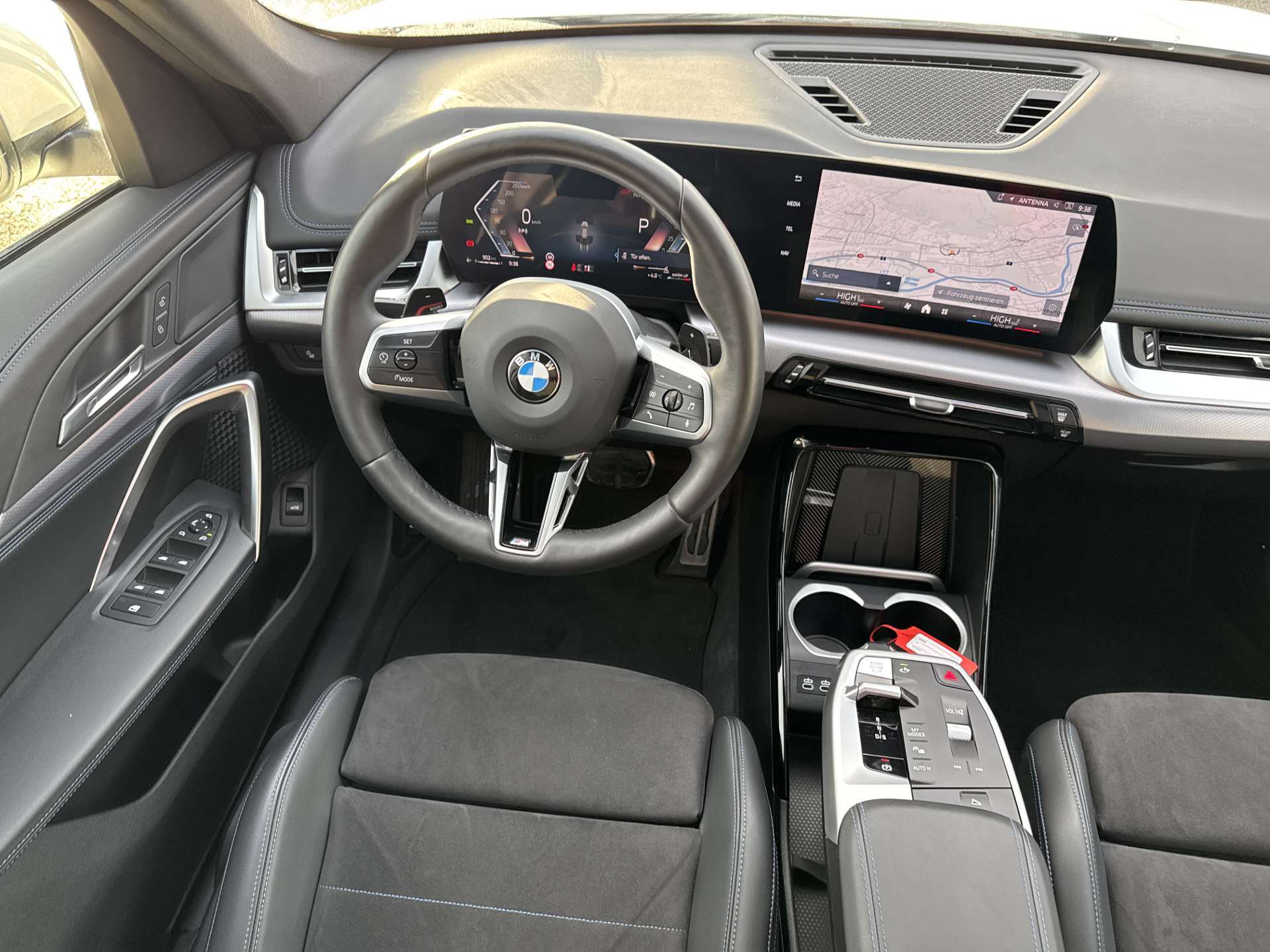 BMW X1 xDrive 20d 48V M Sport Automat-image-3