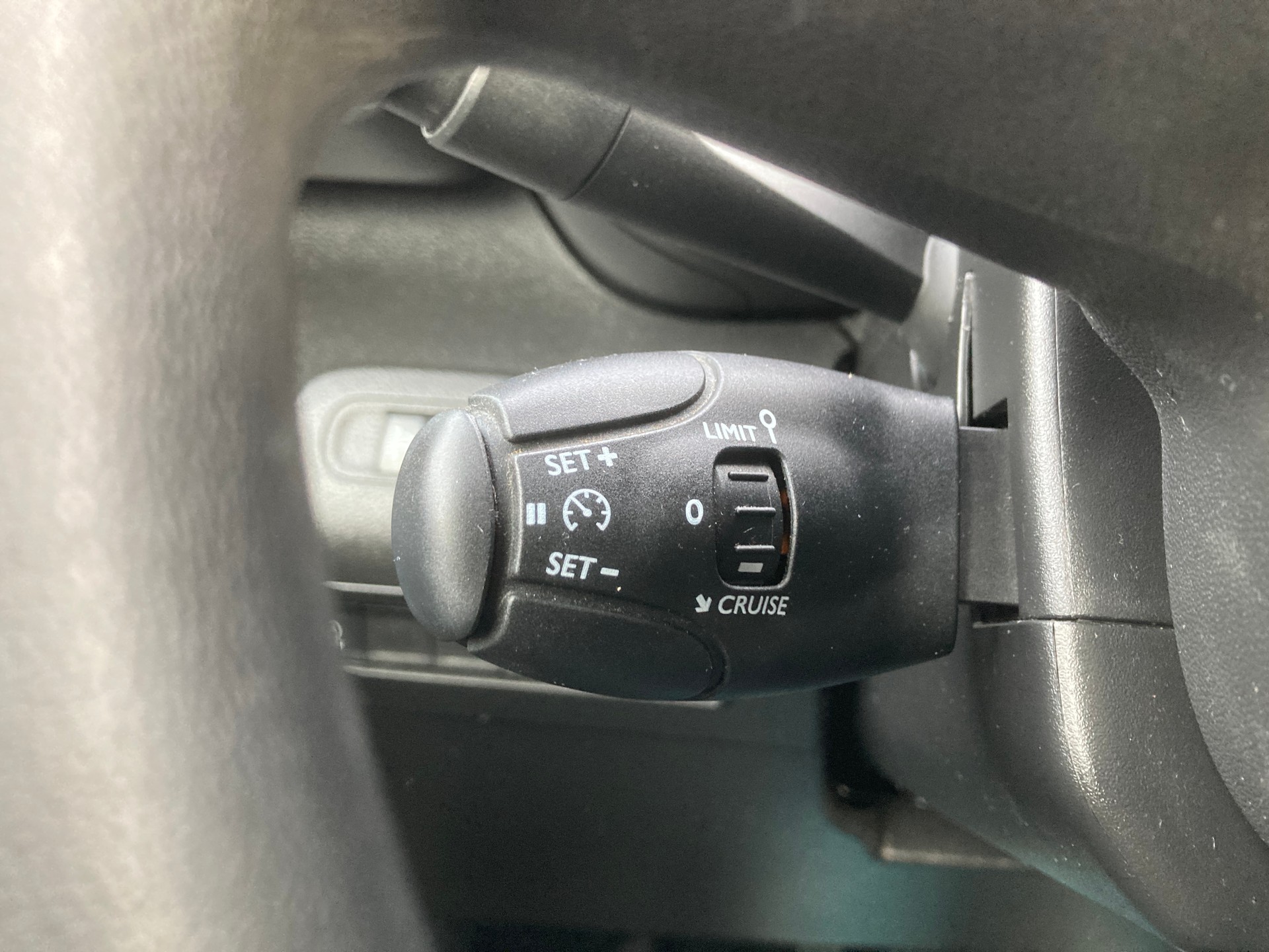 CITROEN Berlingo Van 1.5 Blue HDi 100 s/s Driver 650kg-image-10