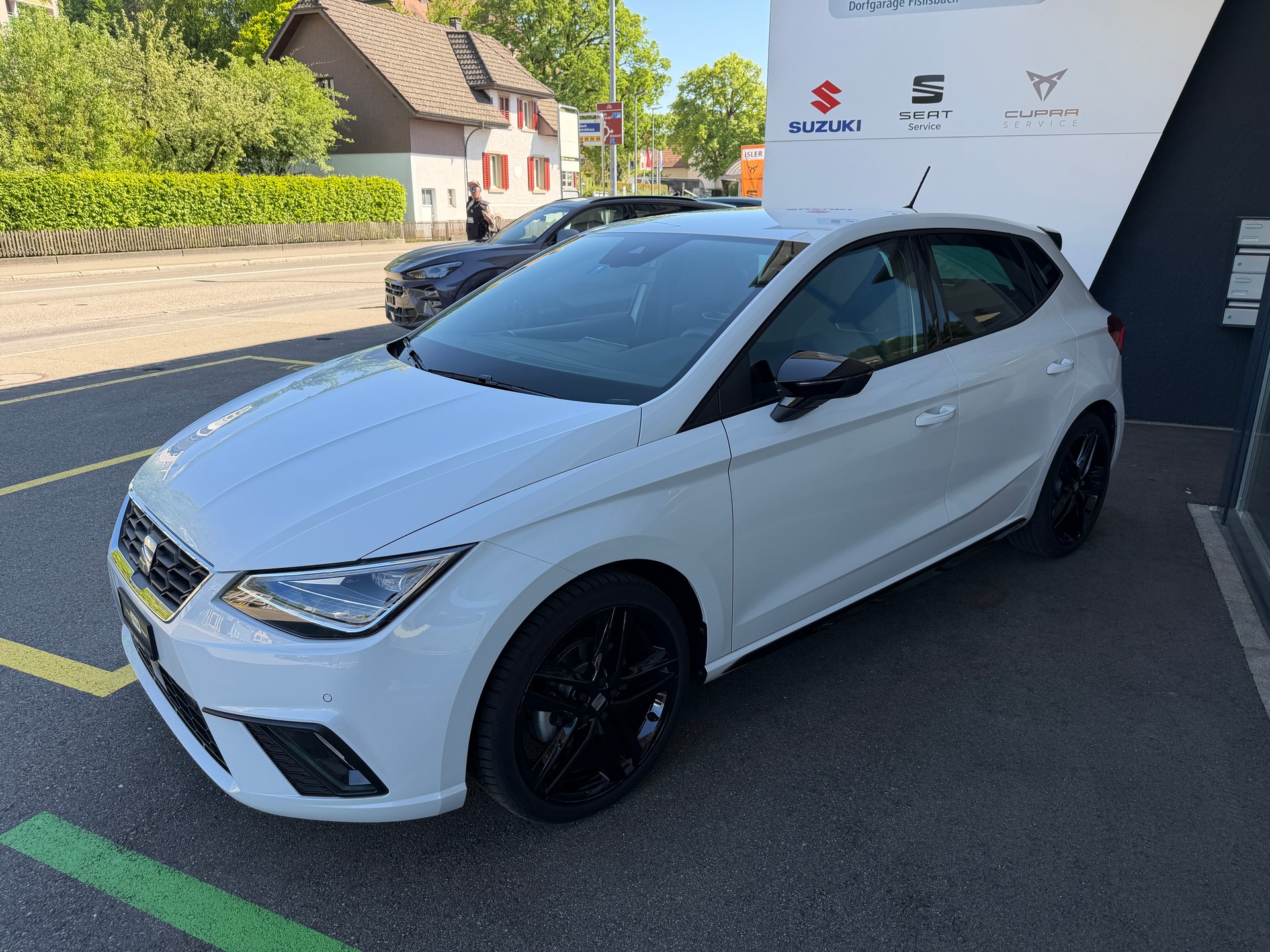 SEAT Ibiza 1.0 EcoTSI 75 Edition DSG-image-2