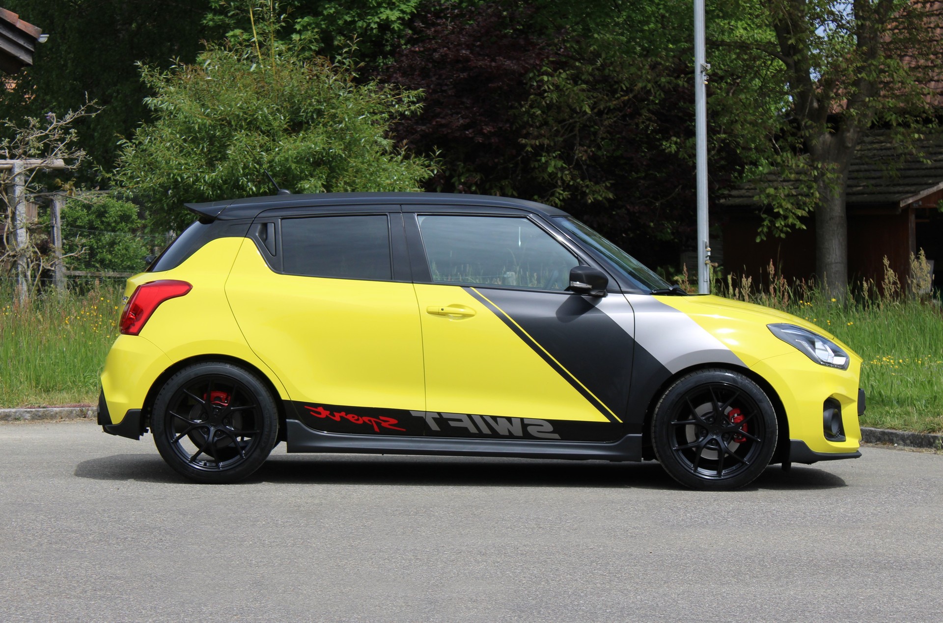 SUZUKI Swift Sport 1.4i 16V Swiss Edition-image-6
