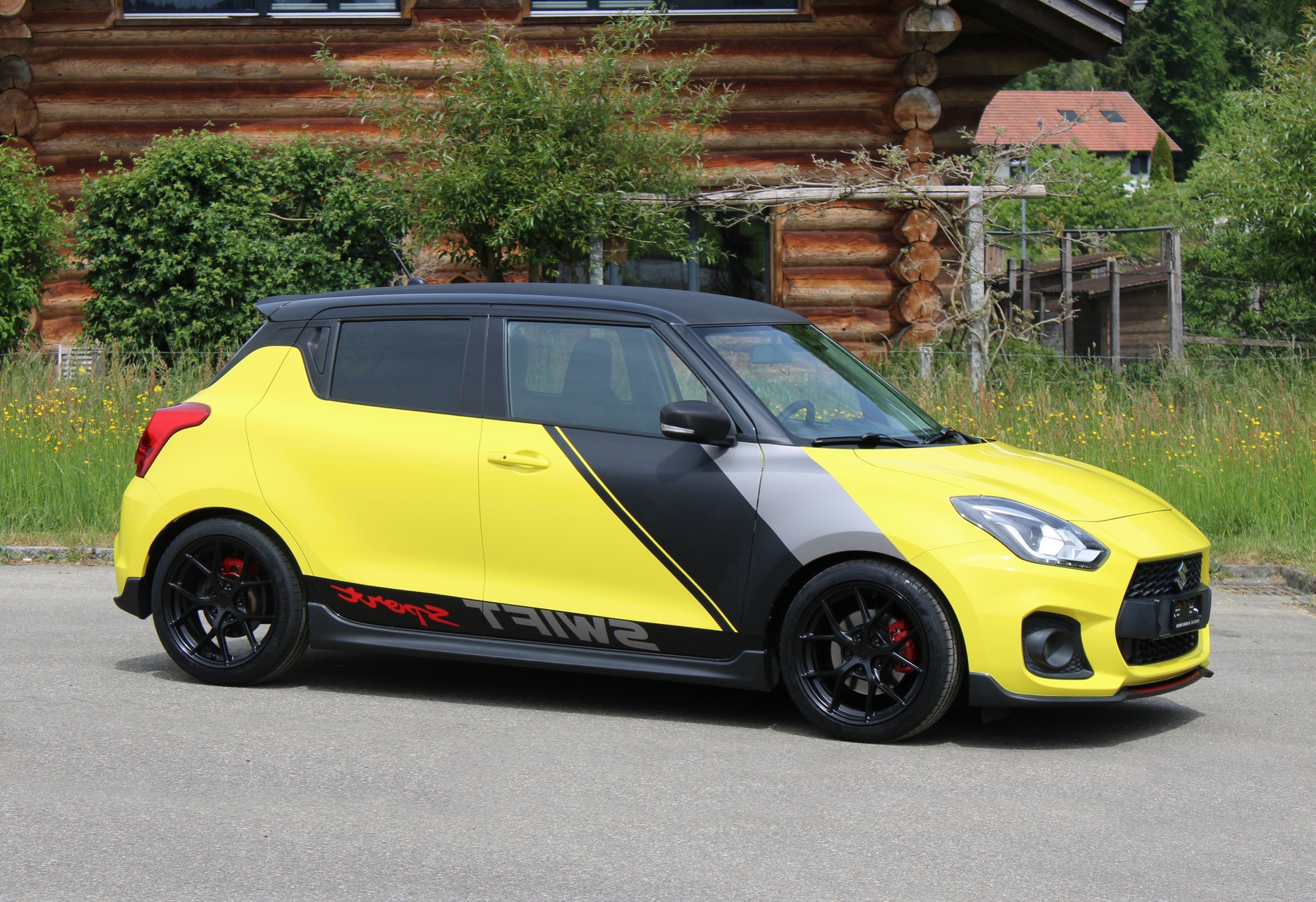 SUZUKI Swift Sport 1.4i 16V Swiss Edition-image-4