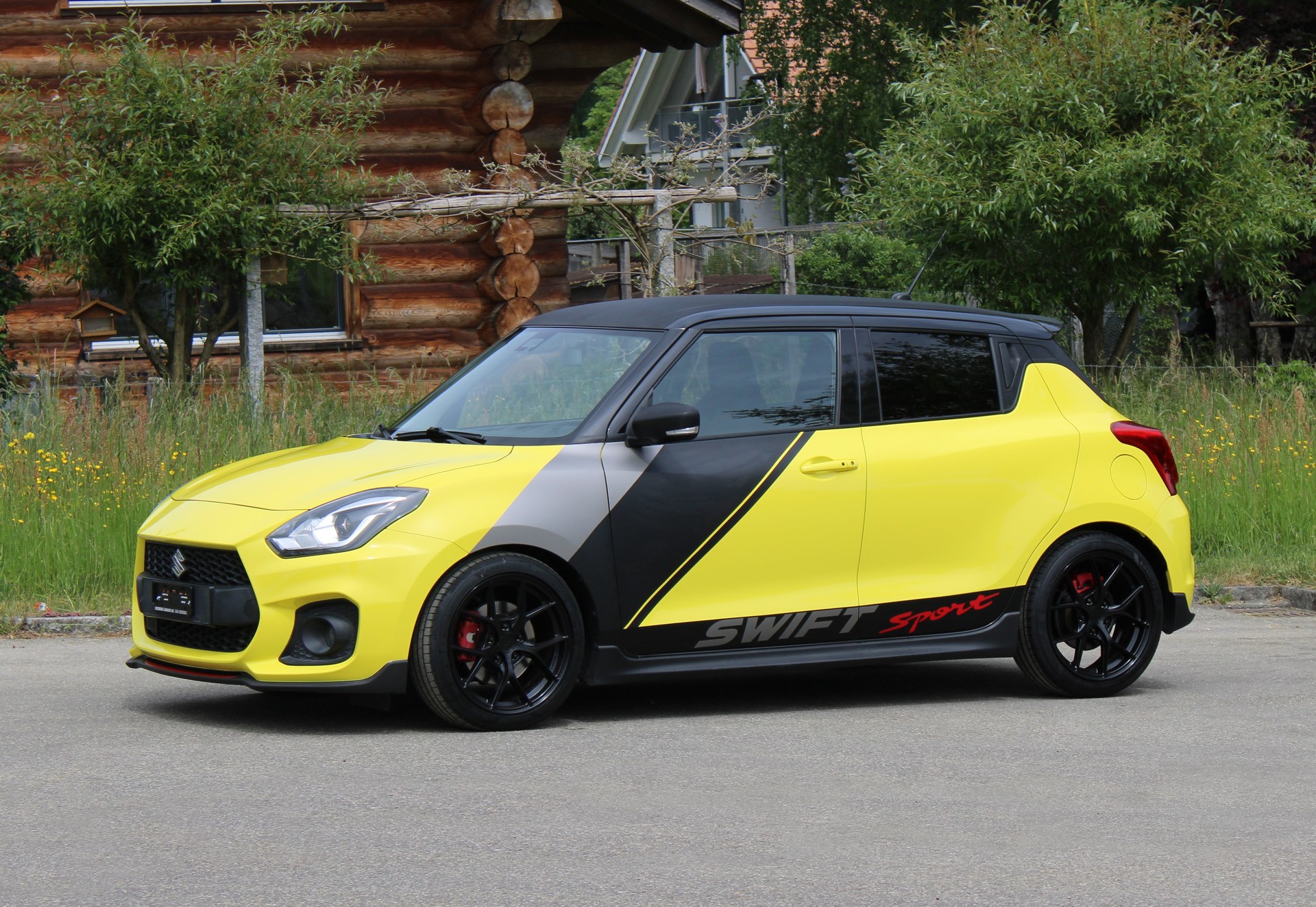 SUZUKI Swift Sport 1.4i 16V Swiss Edition-image-1