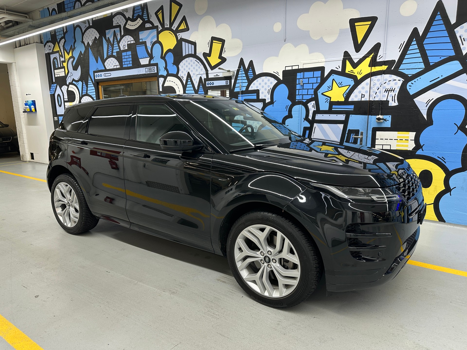 LAND ROVER Range Rover Evoque R-Dynamic P 200 SE AT9-image-0