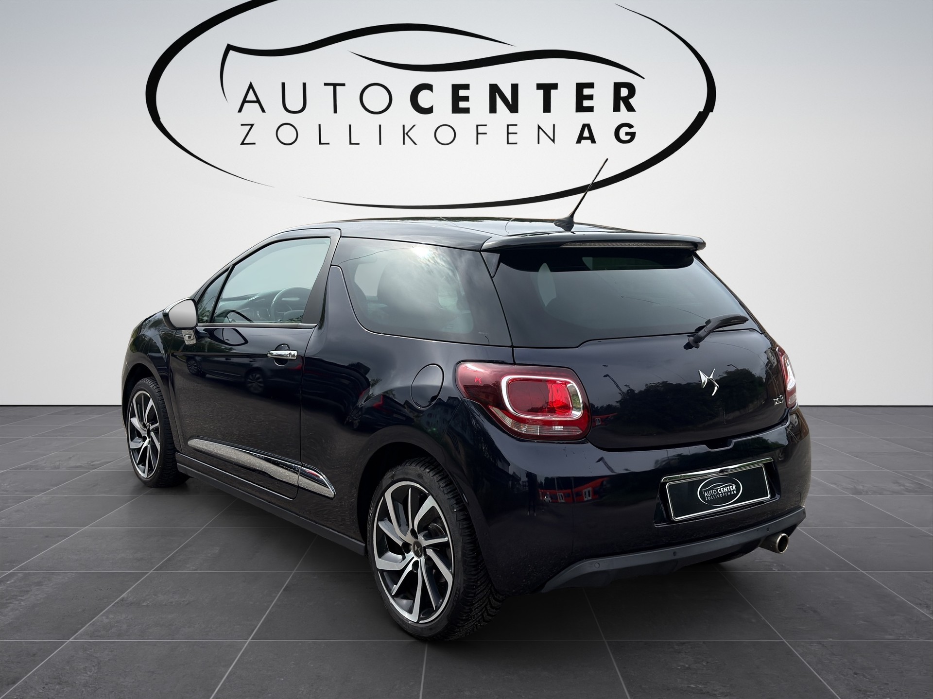 DS AUTOMOBILES DS 3 1.2 PureTech Sport Chic EAT6-image-5
