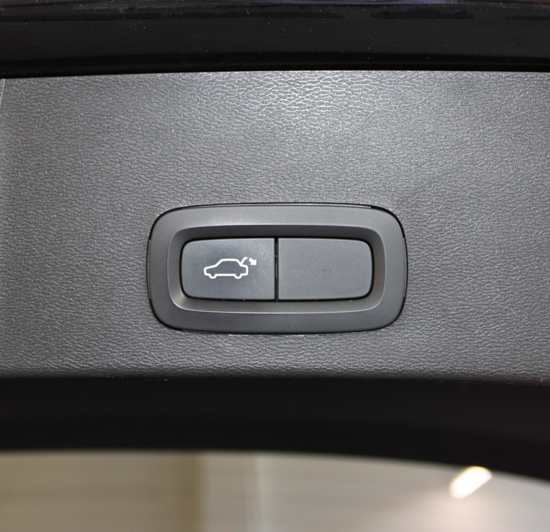VOLVO XC40 T4 AWD R-Design Geartronic-image-20