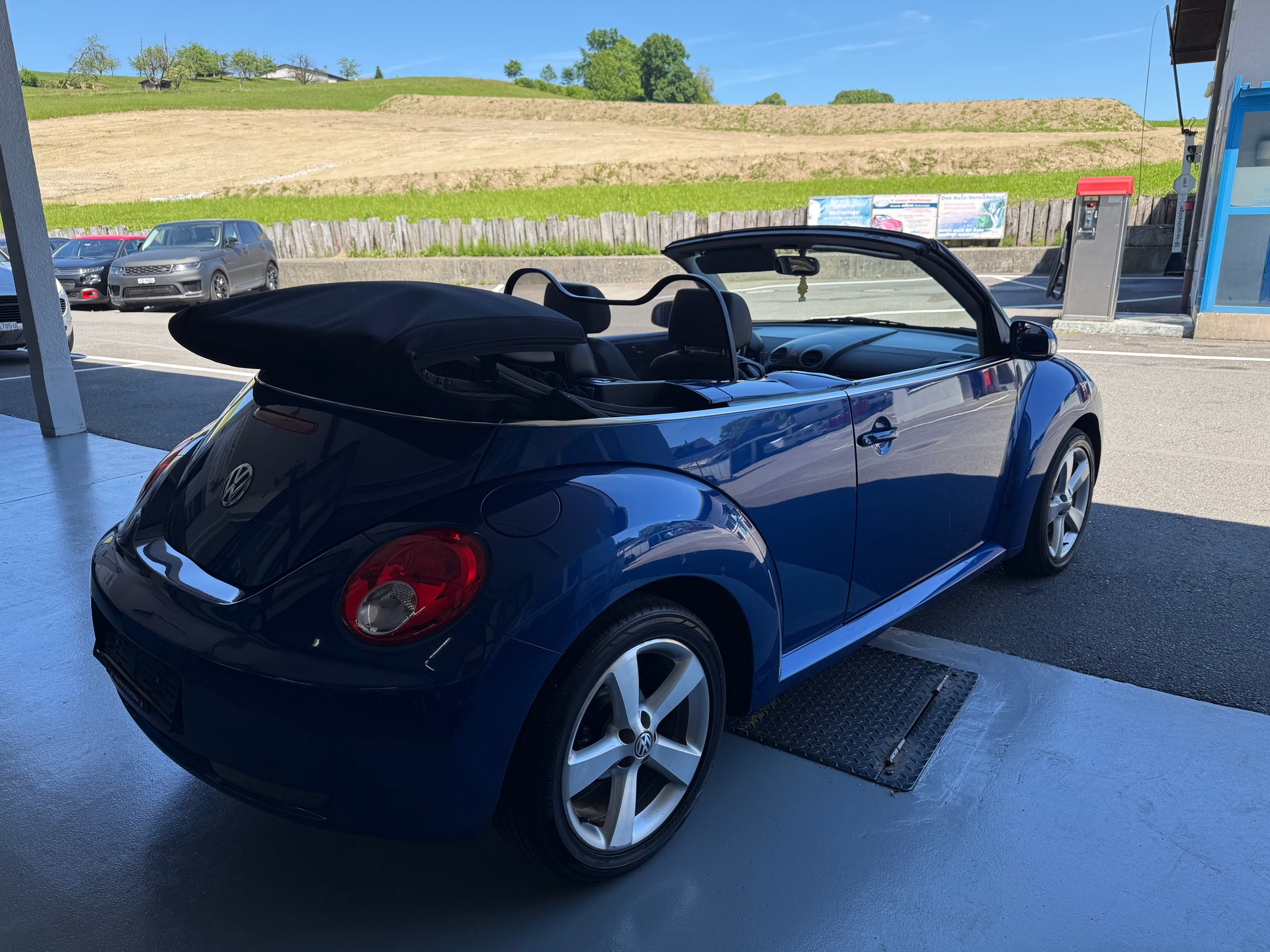 VW Beetle Cabrio 1.8 T-image-11