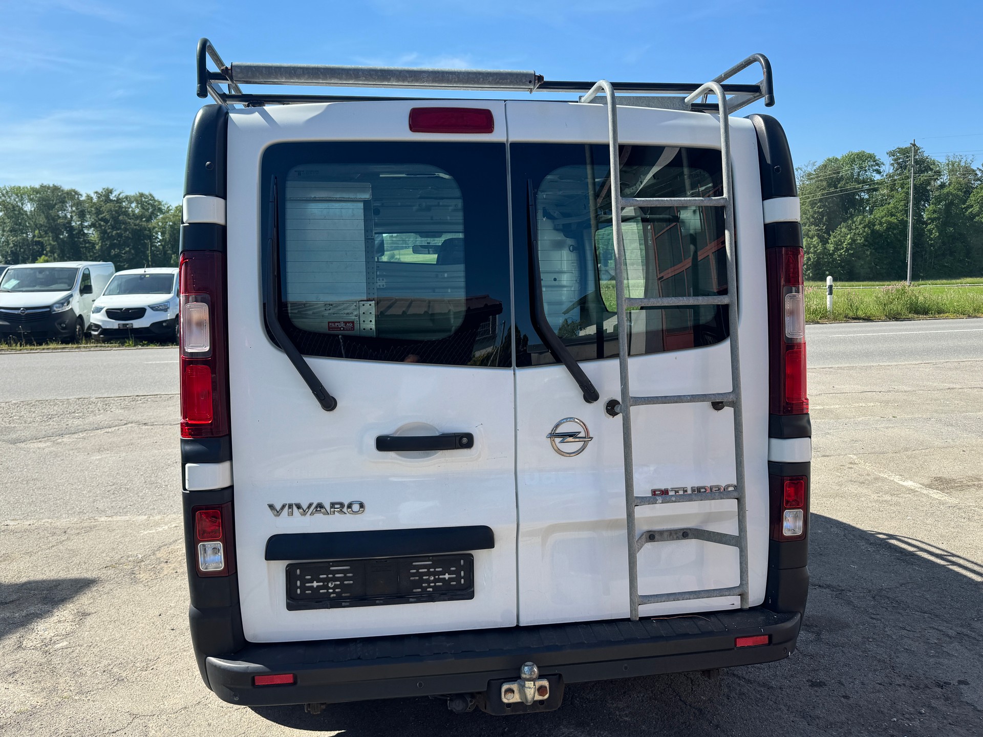OPEL Vivaro 1.6 BiTurbo CDTI ecoFLEX 2.7t L1H1-image-6