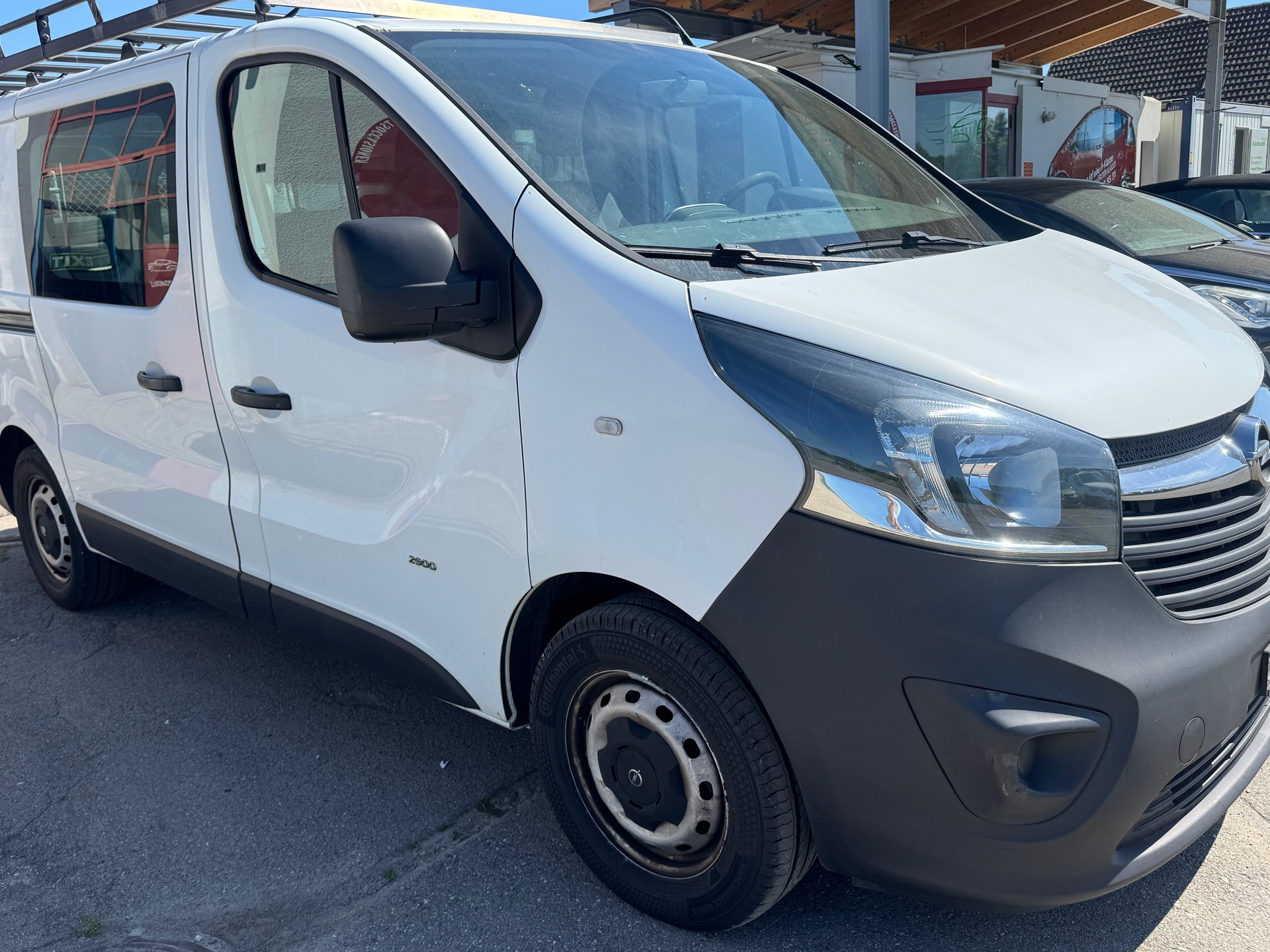 OPEL Vivaro 1.6 BiTurbo CDTI ecoFLEX 2.7t L1H1-image-2