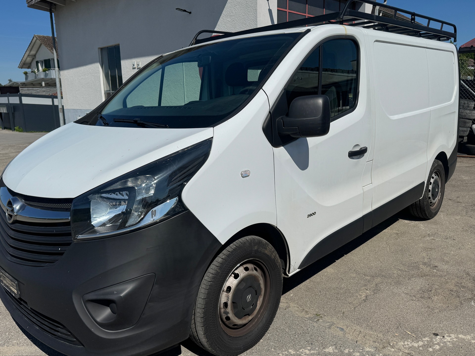 OPEL Vivaro 1.6 BiTurbo CDTI ecoFLEX 2.7t L1H1-image-1