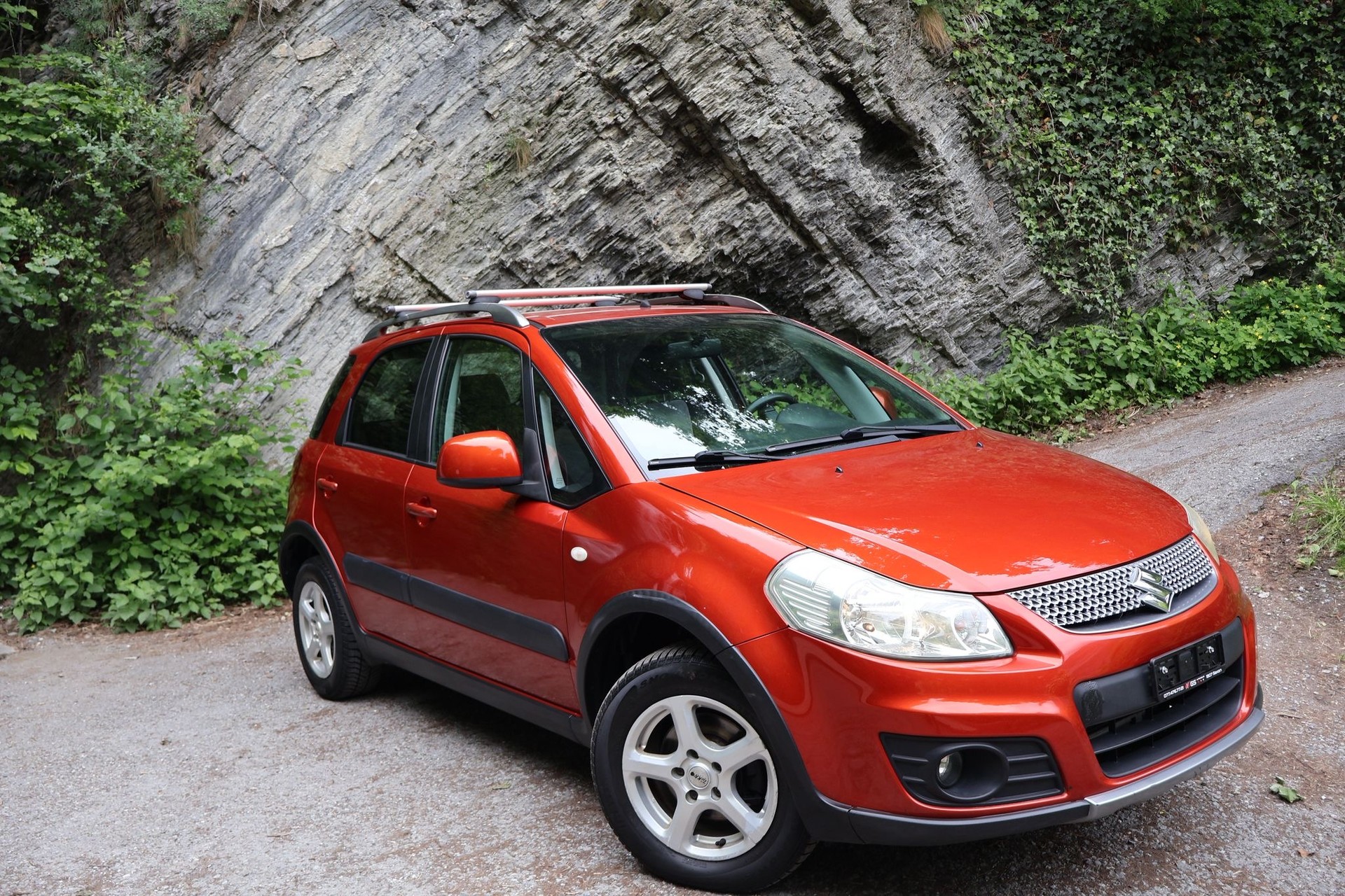 SUZUKI SX4 1.6 16V GL Top Barry 4WD-showroom-element-3