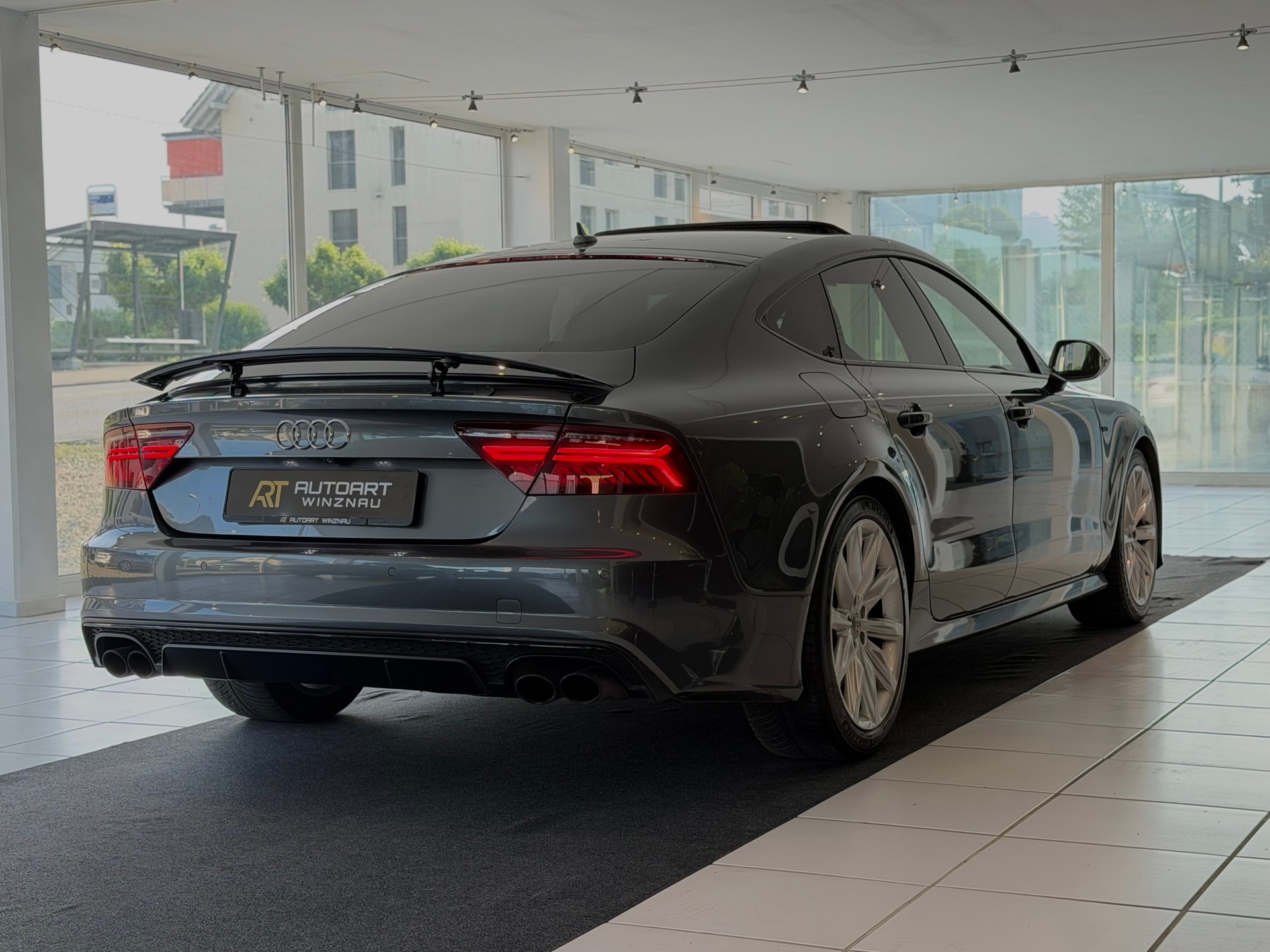 AUDI S7 Sportback 4.0 TFSI V8 quattro S-tronic **TOP Ausstattung**-image-6