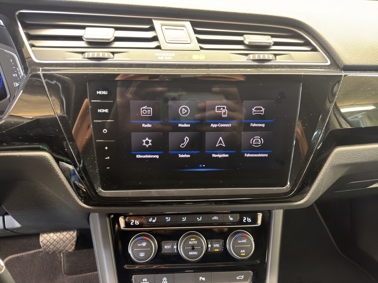 VW Touran 1.5 TSI EVO Highline DSG-image-10
