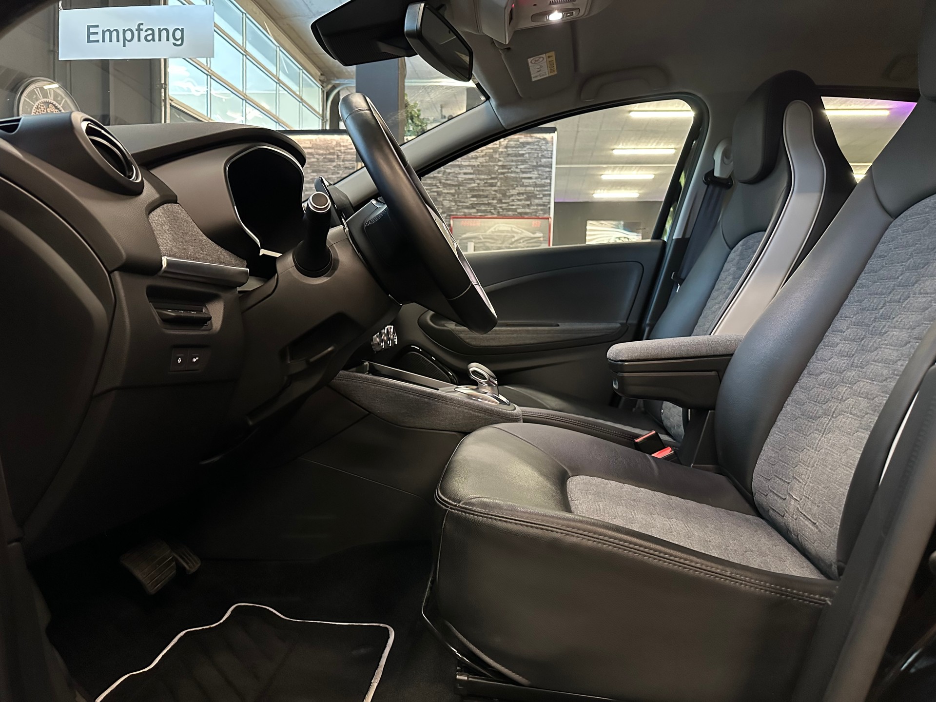 RENAULT Zoe Zen R110 (incl. Batterie)-image-8