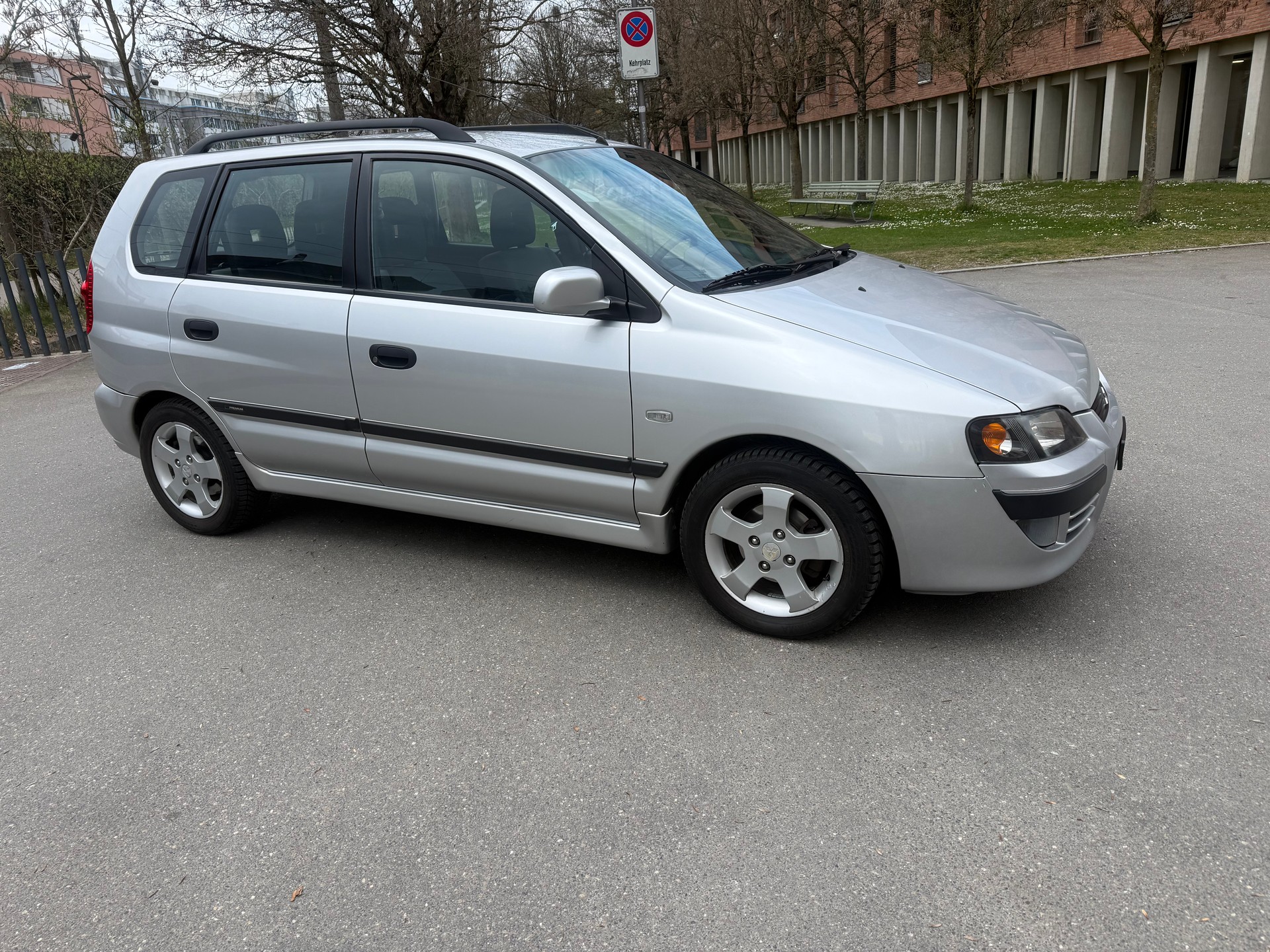 MITSUBISHI Space Star 1.8 16V Premium-image-5