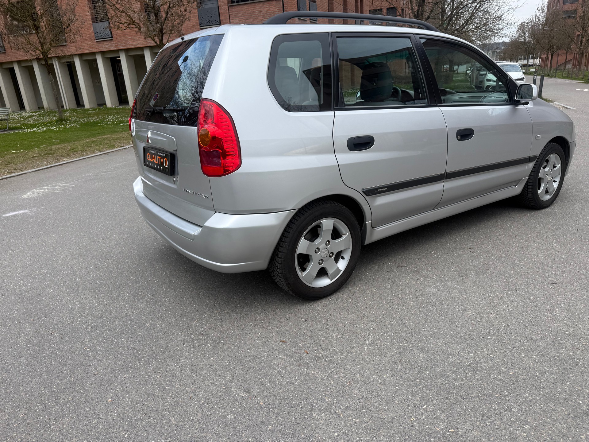 MITSUBISHI Space Star 1.8 16V Premium-image-7