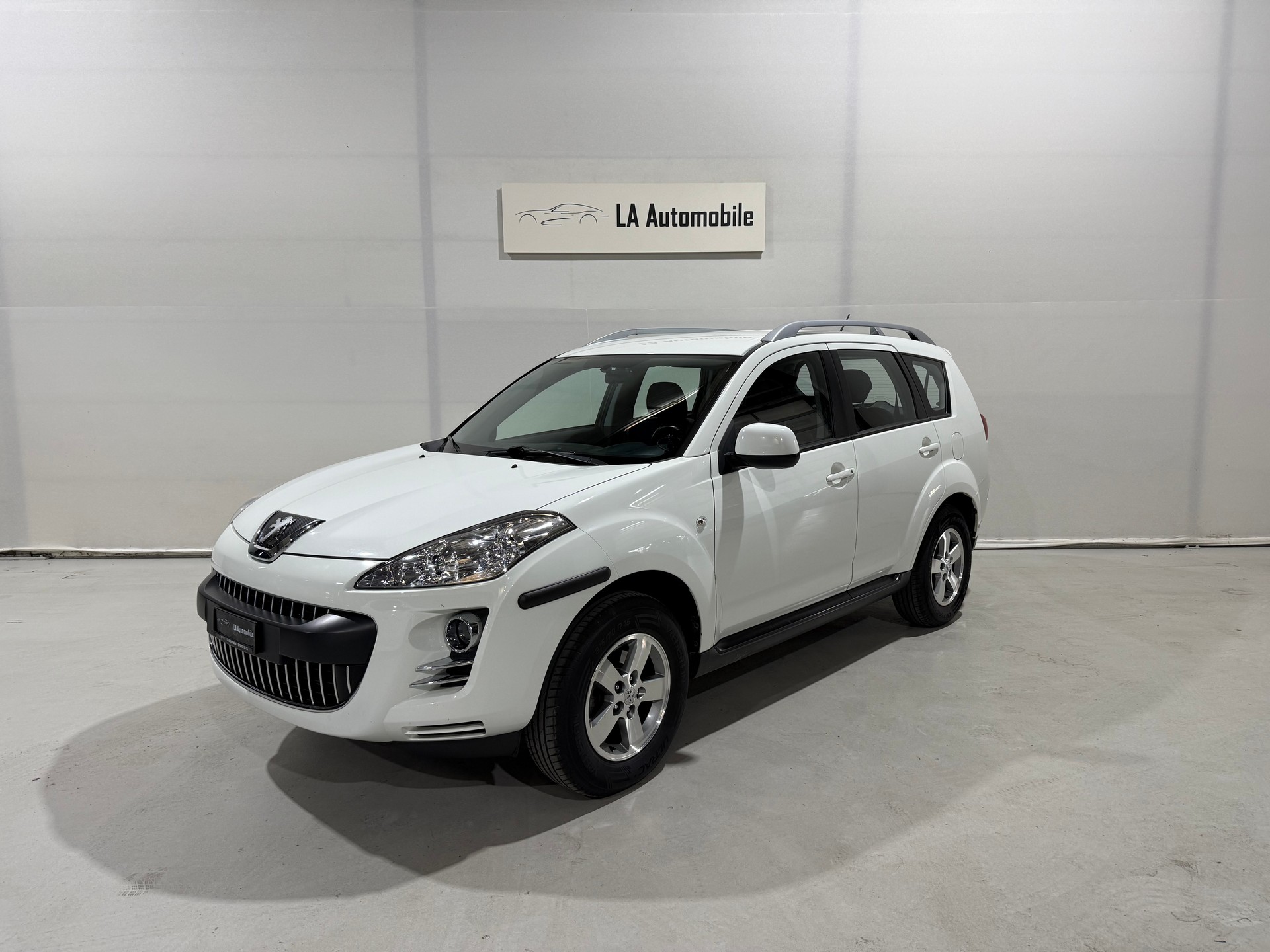 PEUGEOT 4007 2.4 Dynamic-image-0