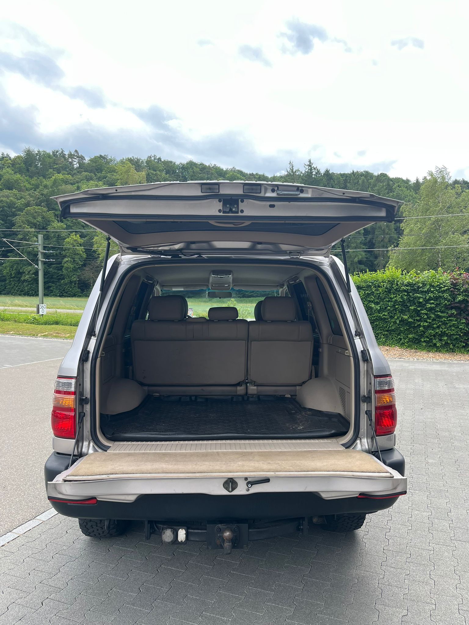 TOYOTA Land Cruiser 500 4.2 TD-image-4