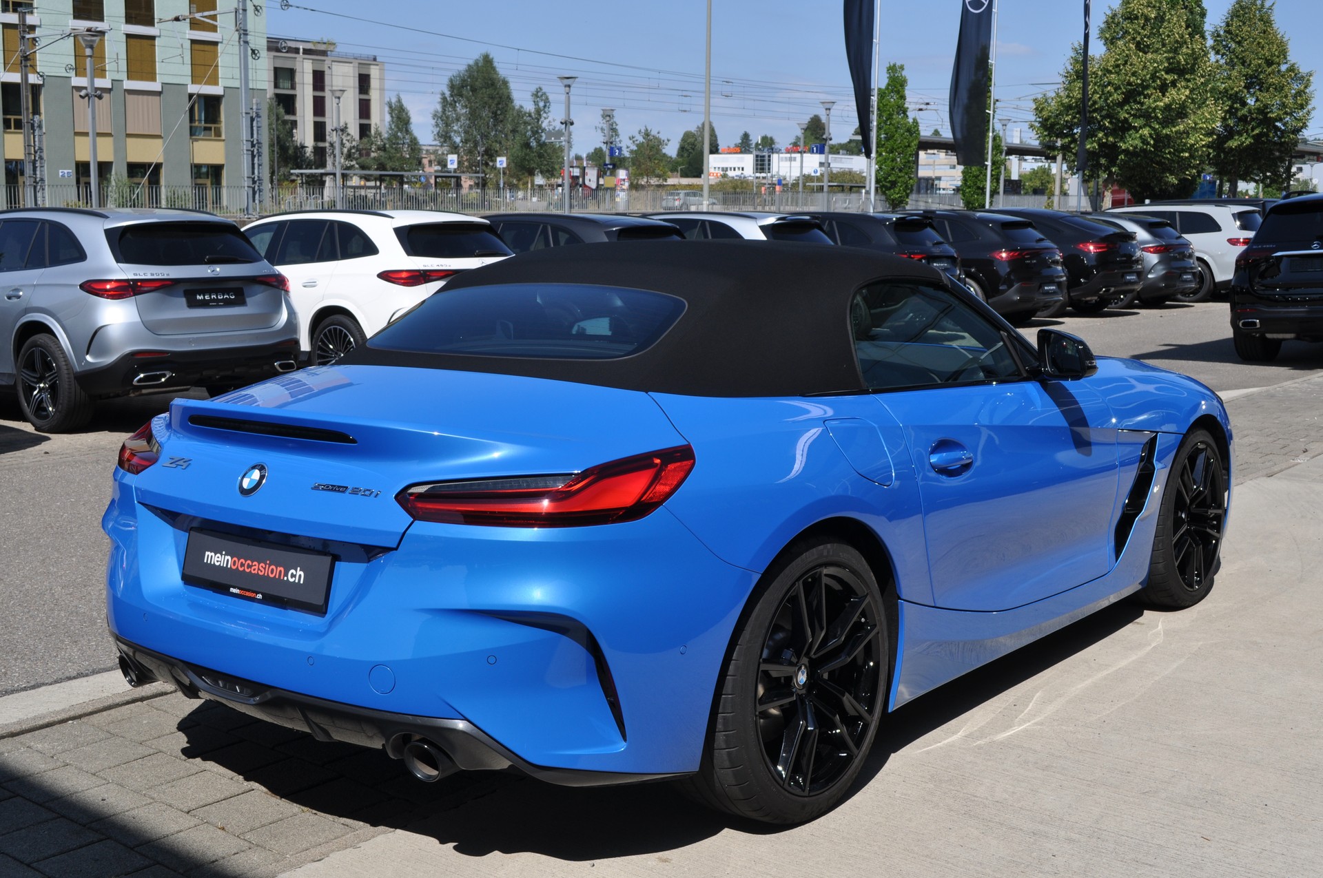 BMW Z4 sDrive 20i M Sport-image-10