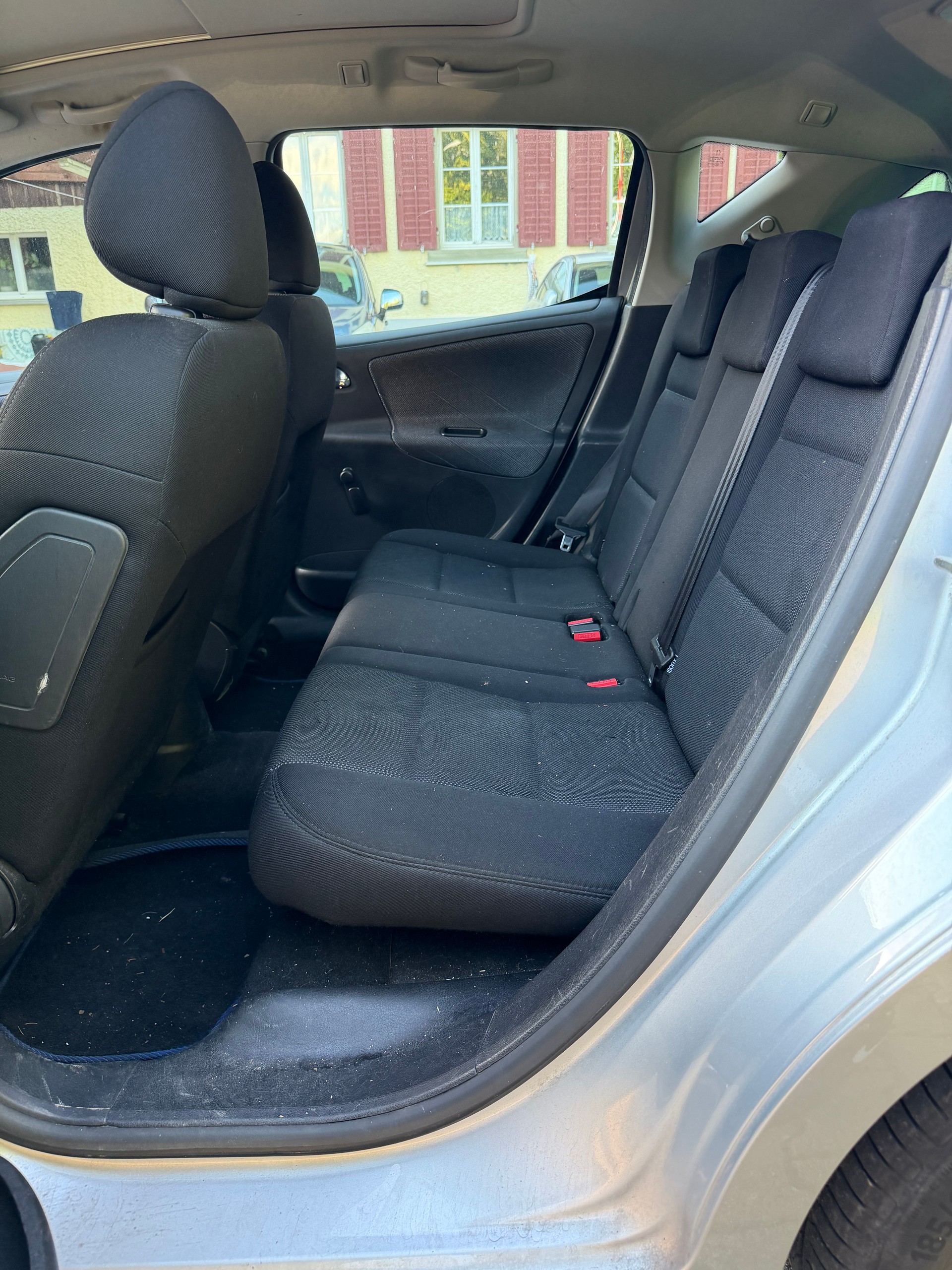PEUGEOT 207 SW 1.6 16V Sport Automatic-image-6