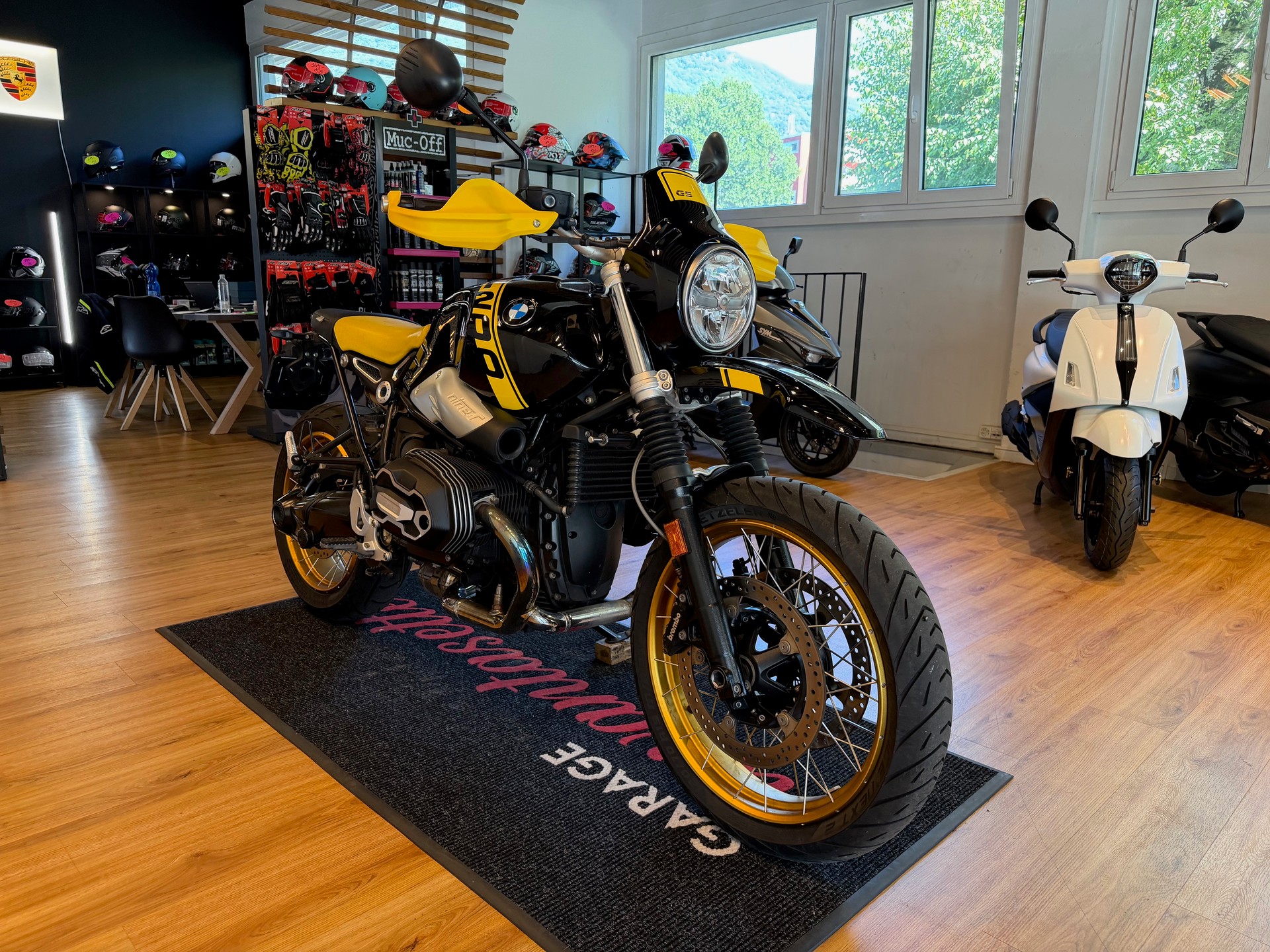 BMW R nineT Urban G/S-image-1
