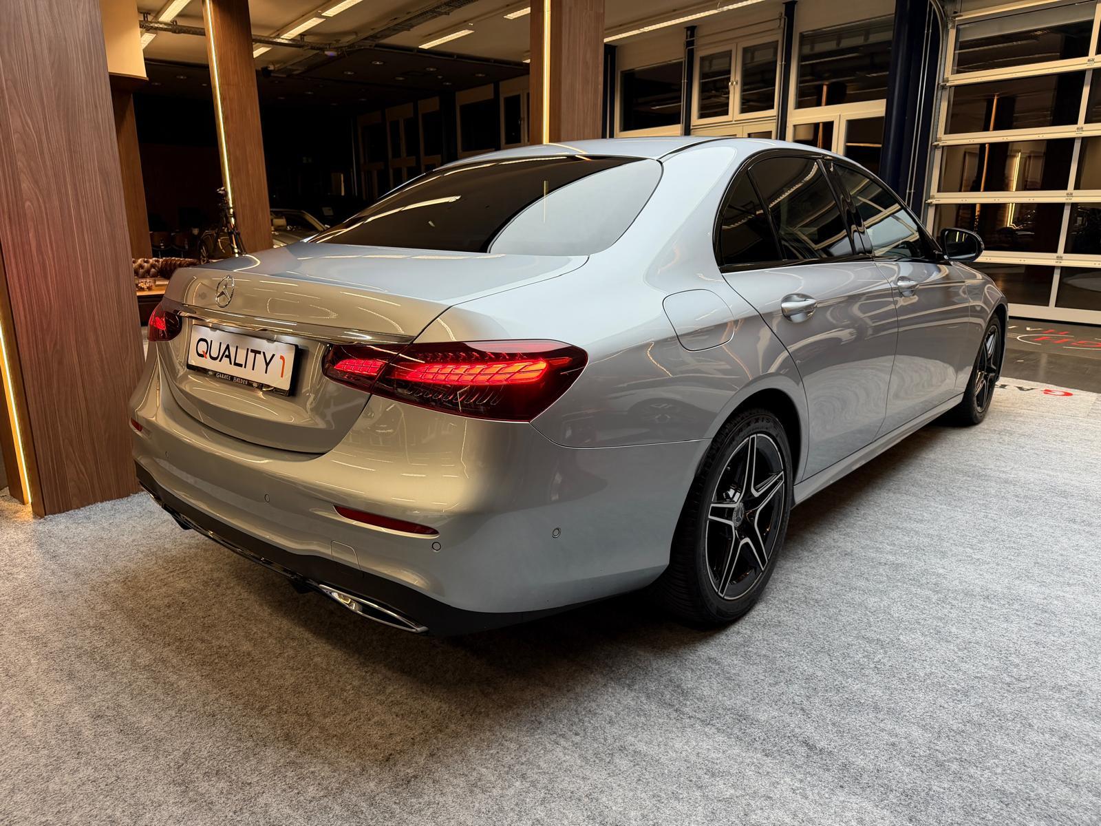 MERCEDES-BENZ E 200 d AMG Line-image-7