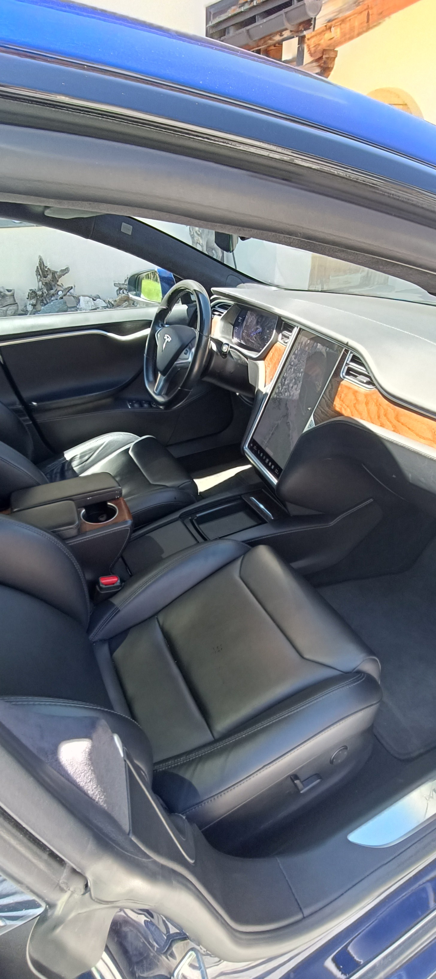 TESLA 75 D-image-2