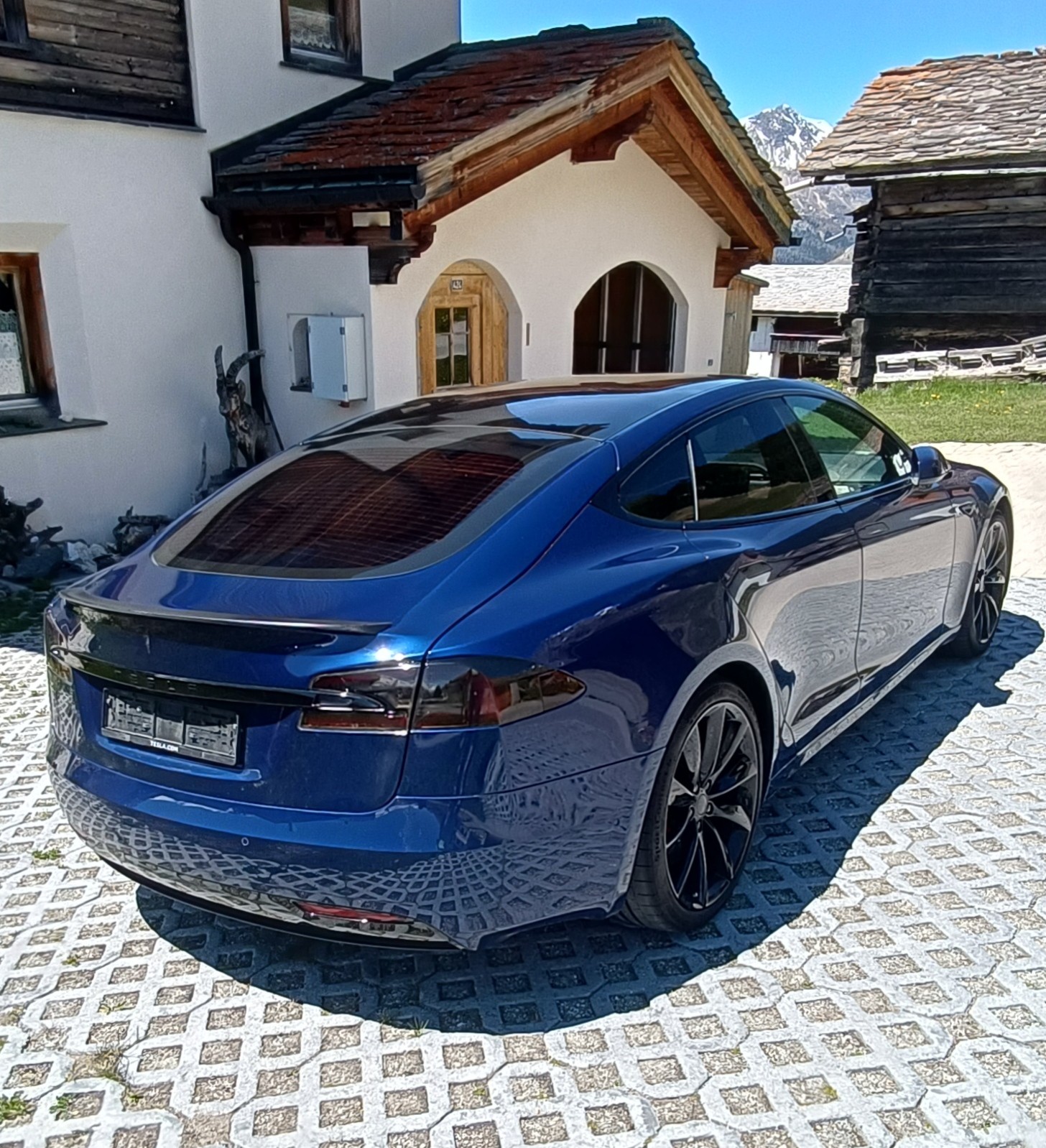 TESLA 75 D-image-1