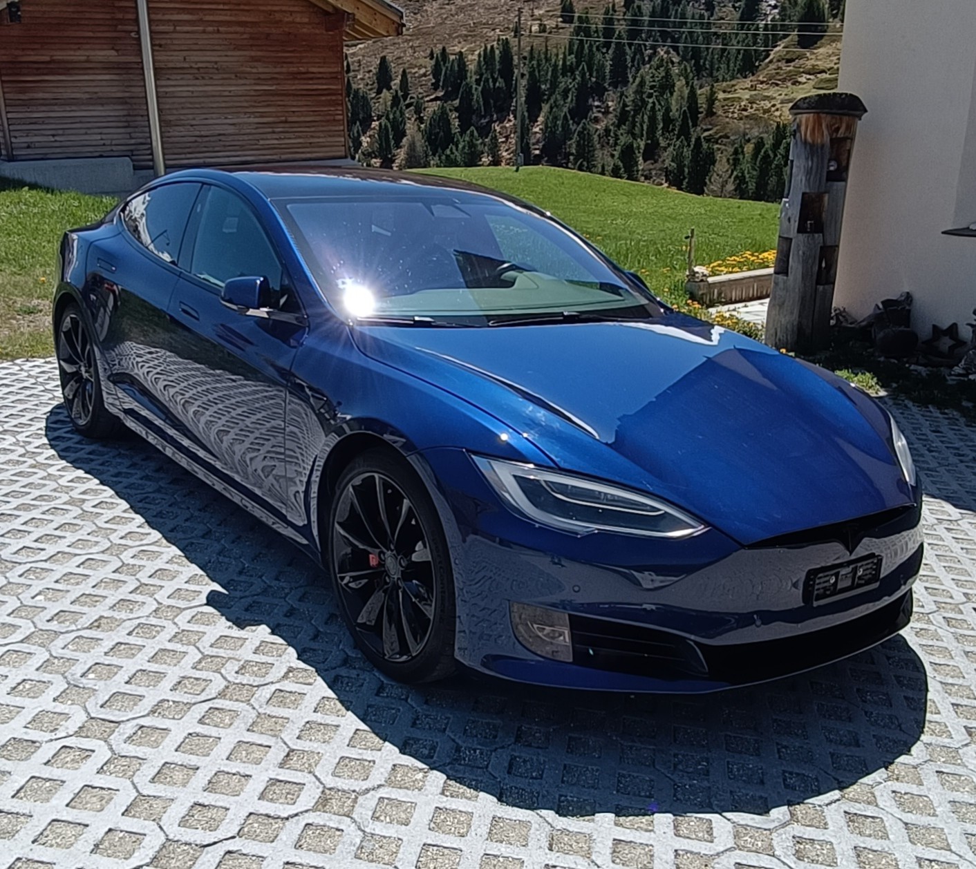 TESLA 75 D-image-0
