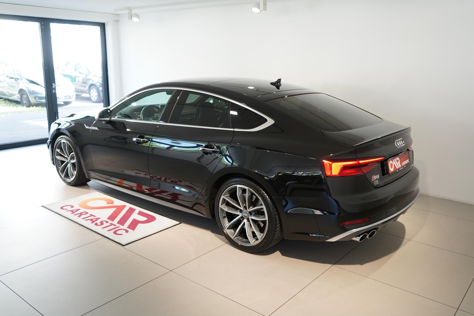 AUDI S5 Sportback 3.0 V6 TFSI quattro T-Tronic-image-2