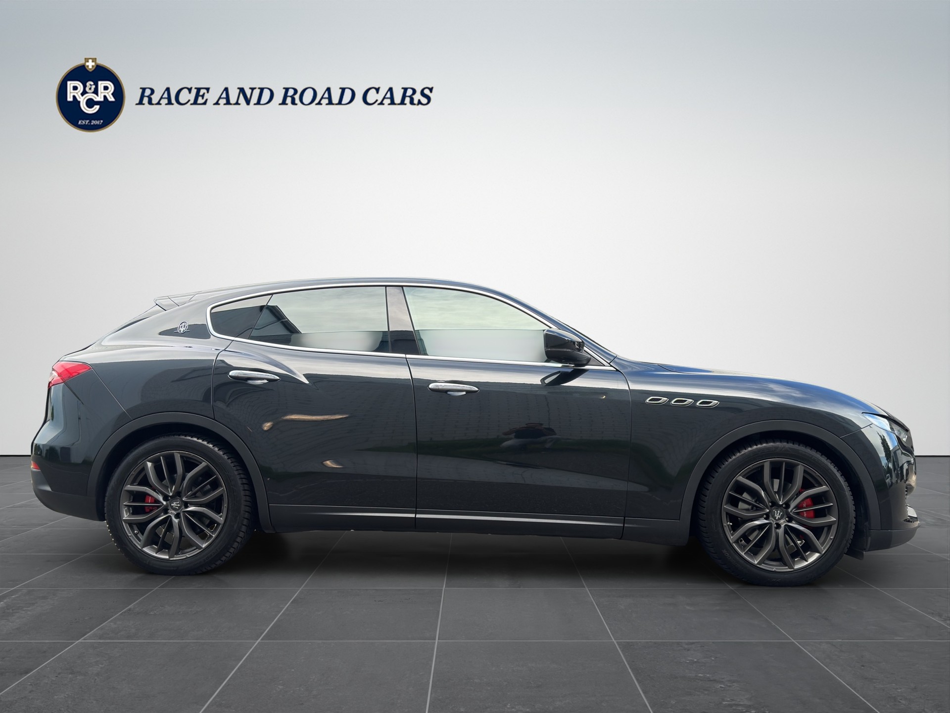 MASERATI Levante 3.0 V6 D-image-3