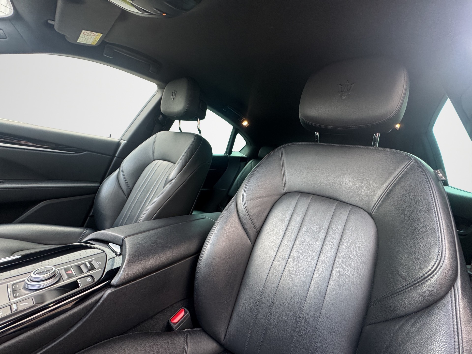 MASERATI Levante 3.0 V6 D-image-14