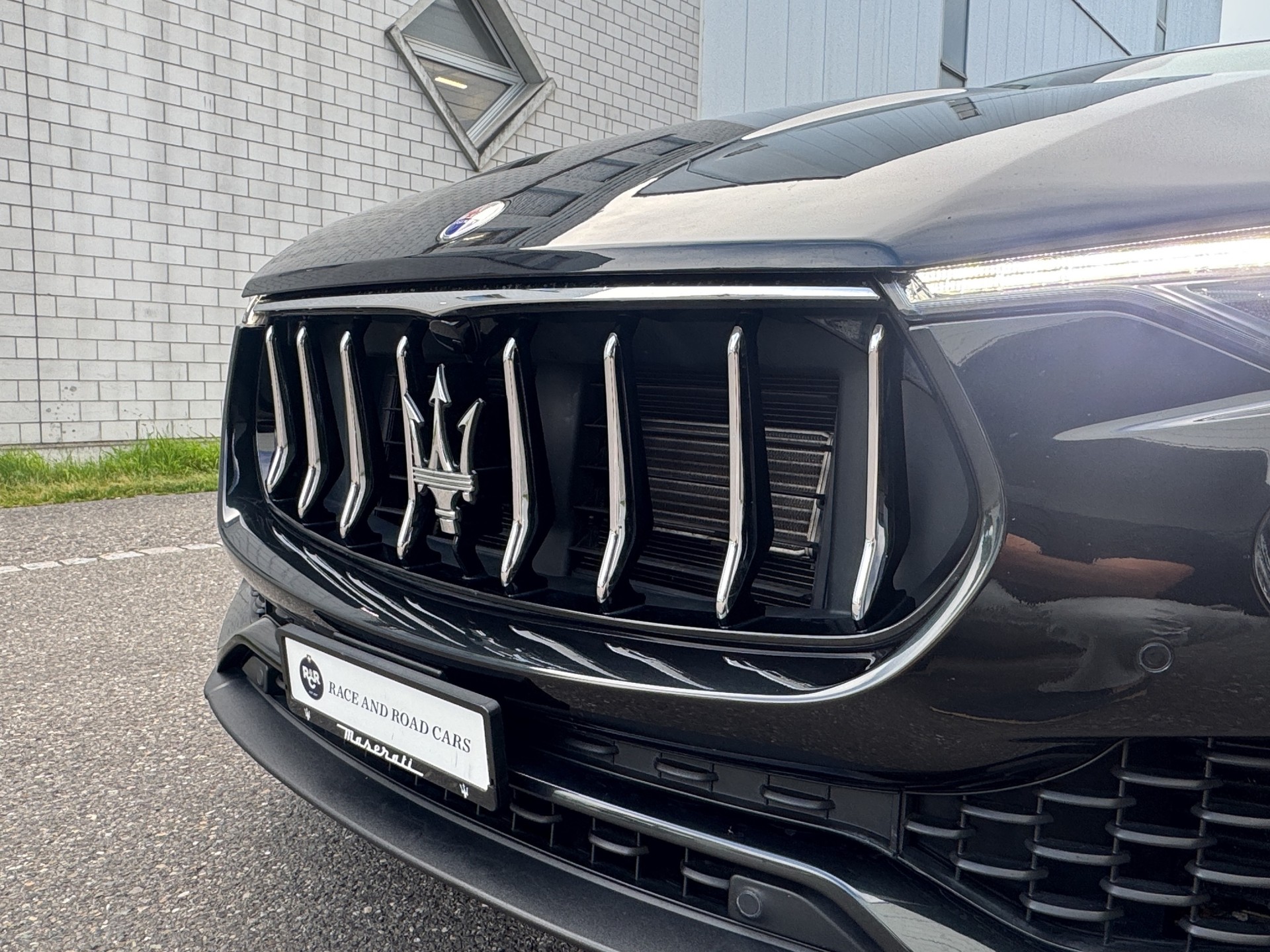 MASERATI Levante 3.0 V6 D-image-29