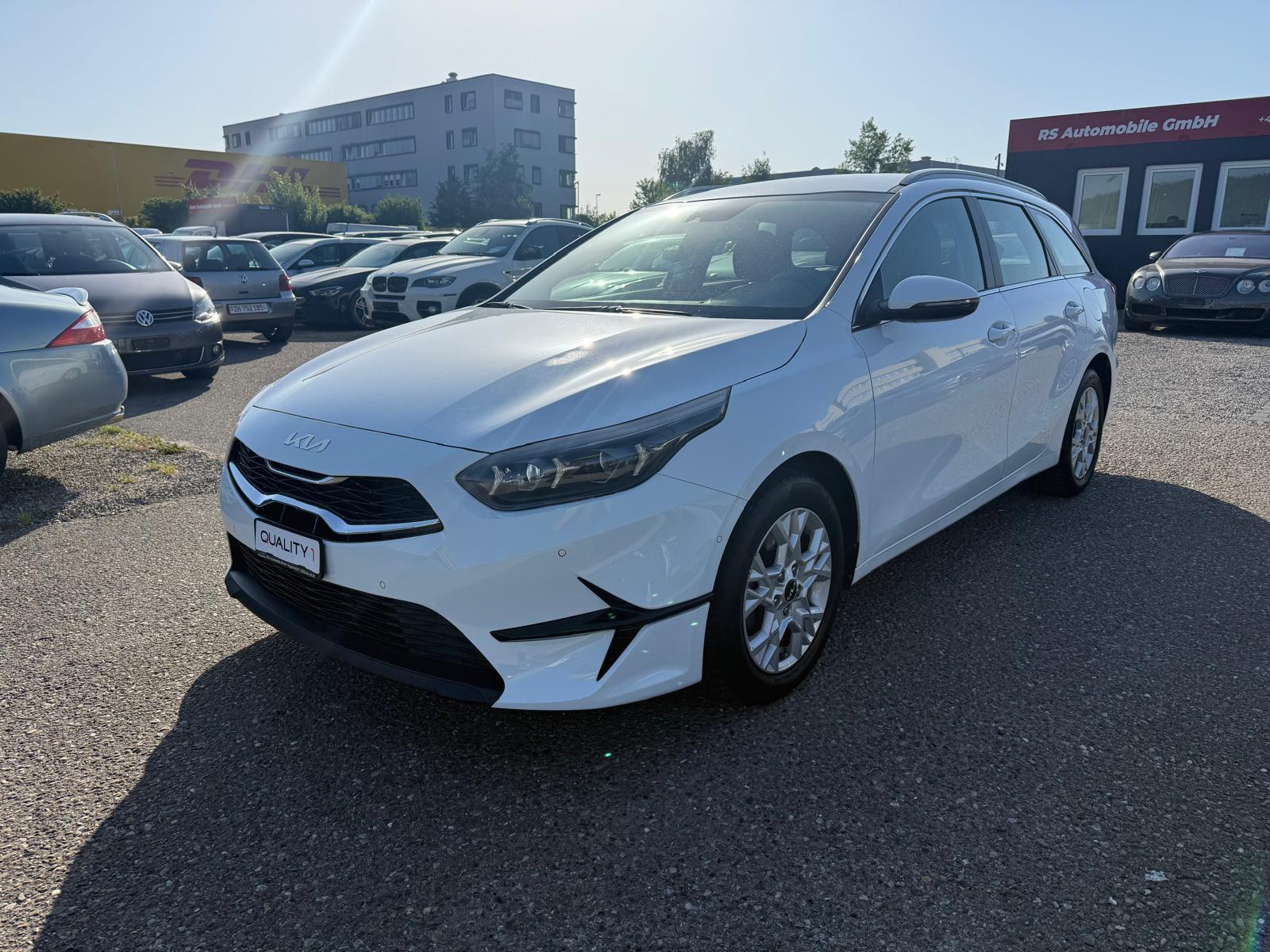KIA Ceed SW 1.5 T-GDi MHEV Power-image-1