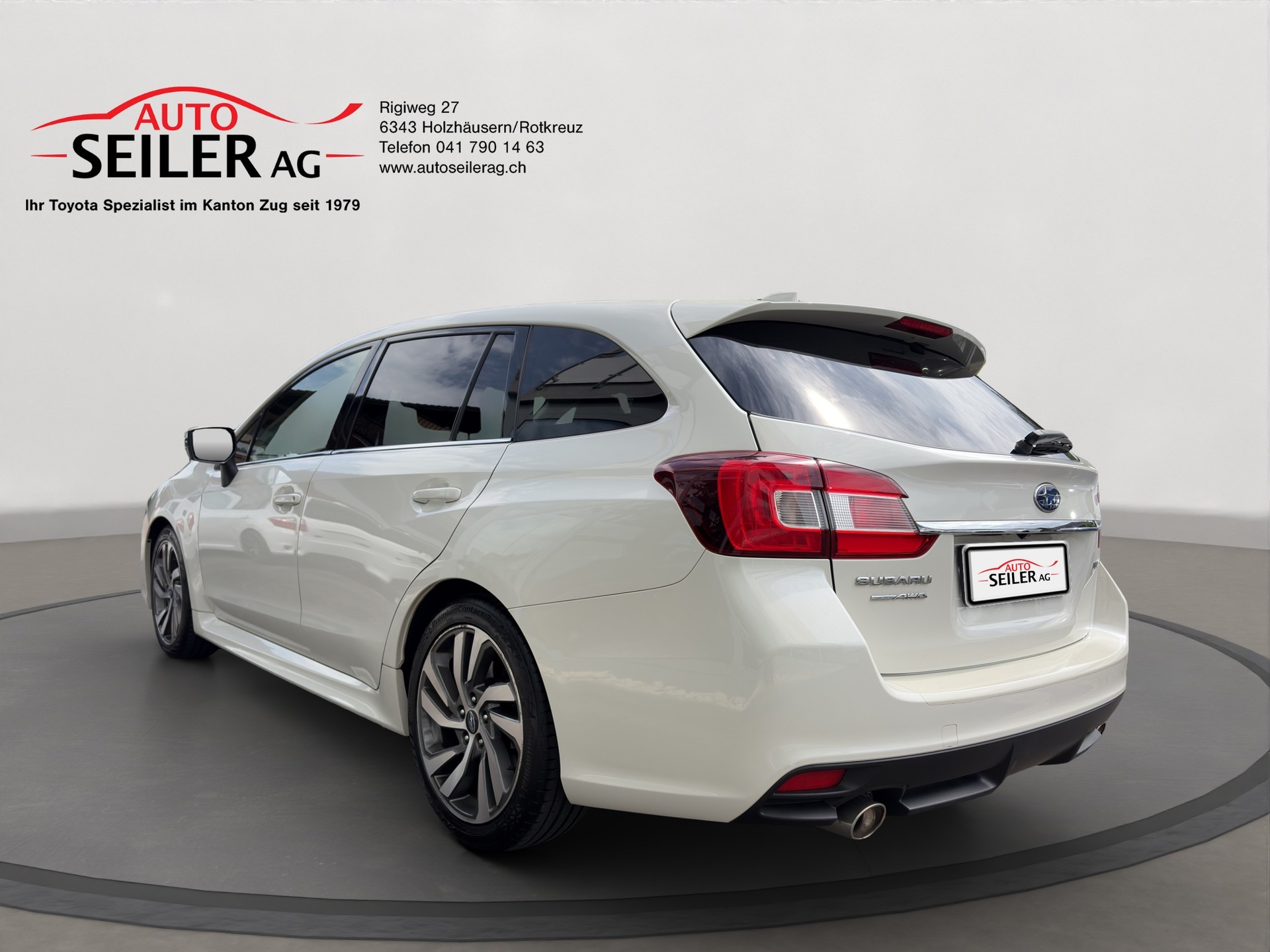 SUBARU Levorg 2.0i Swiss Plus AWD Lineartronic-image-2