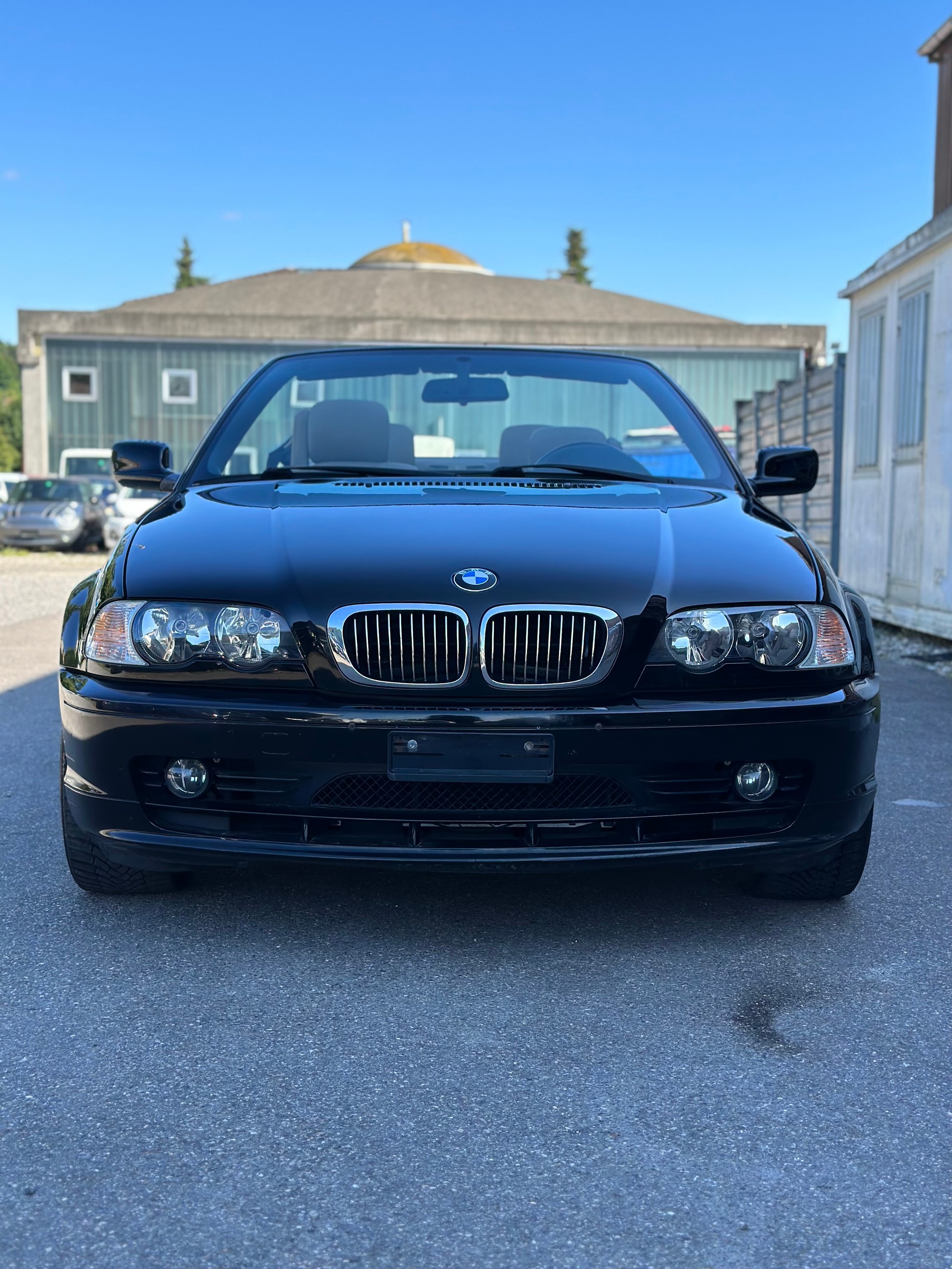 BMW 320Ci Cabriolet-image-6