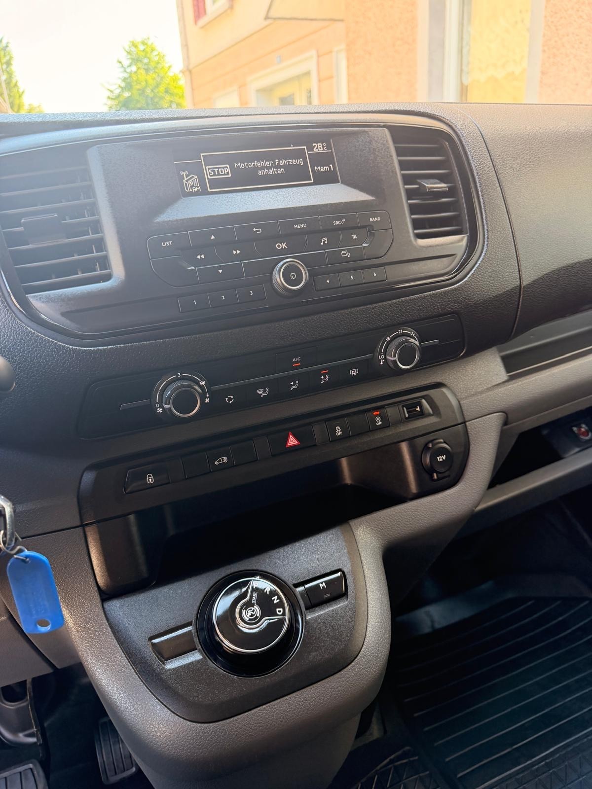 TOYOTA Proace 2.0D Panel Van L2 Terra A-image-8