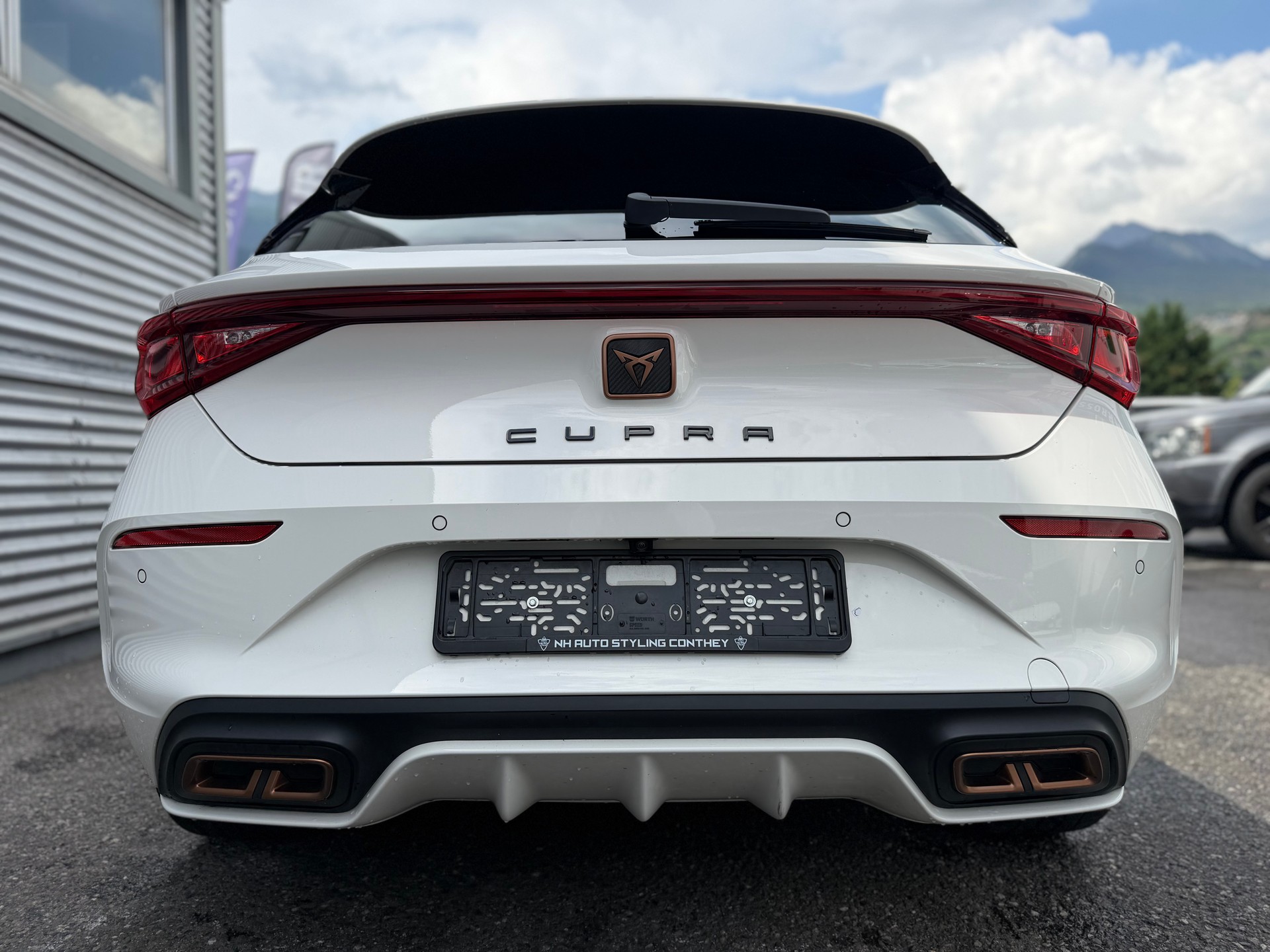 CUPRA LEON 1.4 e-HYBRID pHEV DSG-image-4