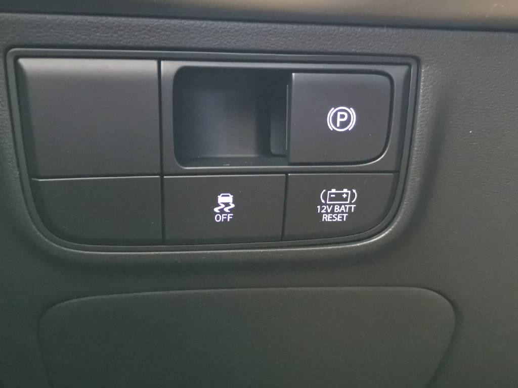 HYUNDAI TUCSON 1.6 T-GDi Hybrid Origo Blackline 4WD-image-19