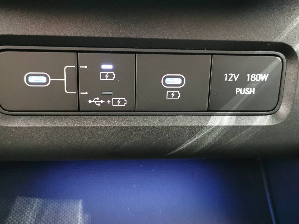 HYUNDAI TUCSON 1.6 T-GDi Hybrid Origo Blackline 4WD-image-18