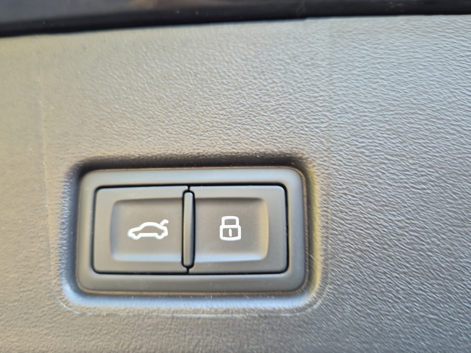 AUDI Q4 Sportback e-tron 35-image-20