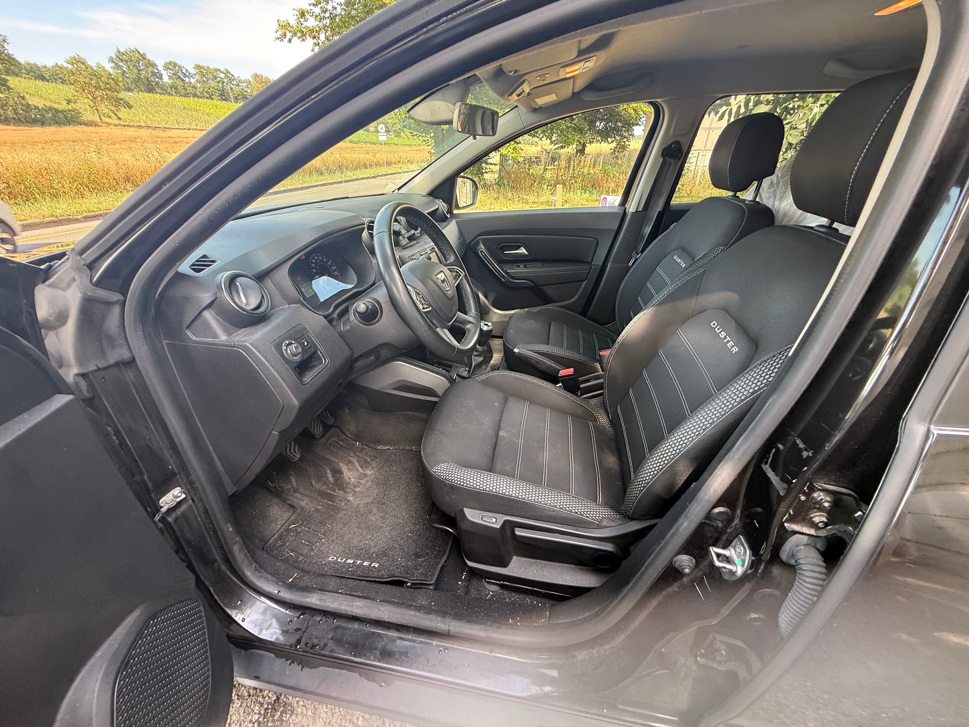 DACIA Duster TCe 125 Prestige 4x4-image-8