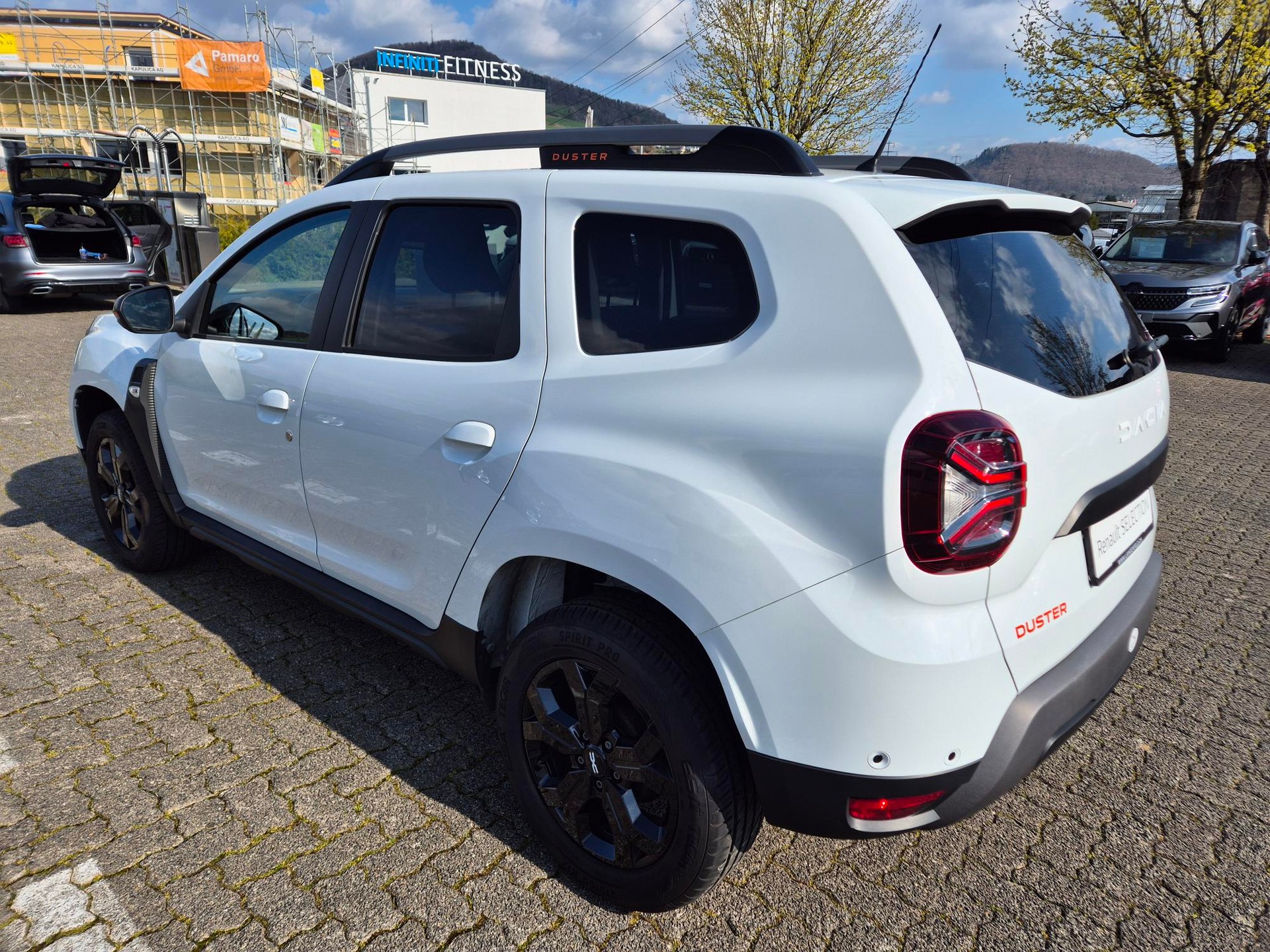 DACIA Duster EXTREME TCe 150 4x4-image-2