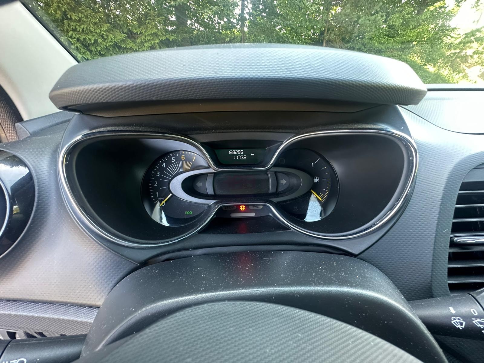 RENAULT Captur 1.2 T Helly Hansen EDC-image-8