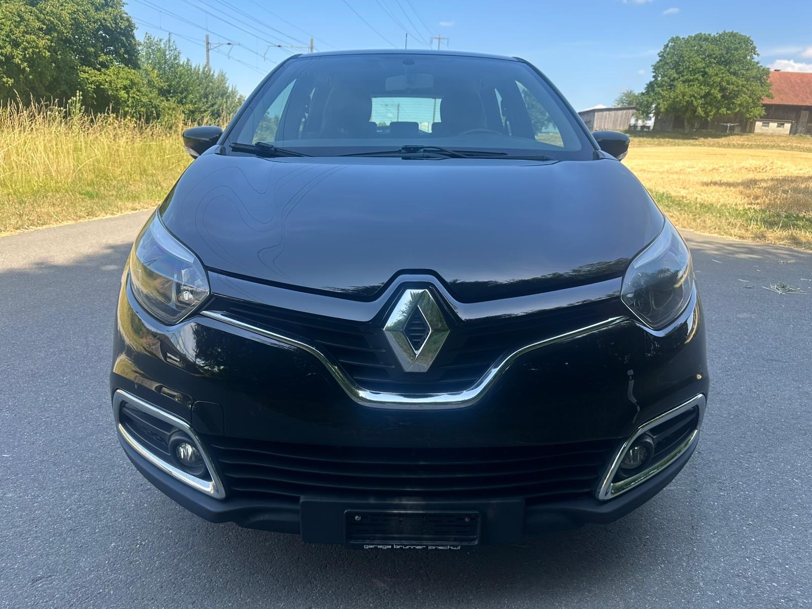 RENAULT Captur 1.2 T Helly Hansen EDC-image-0